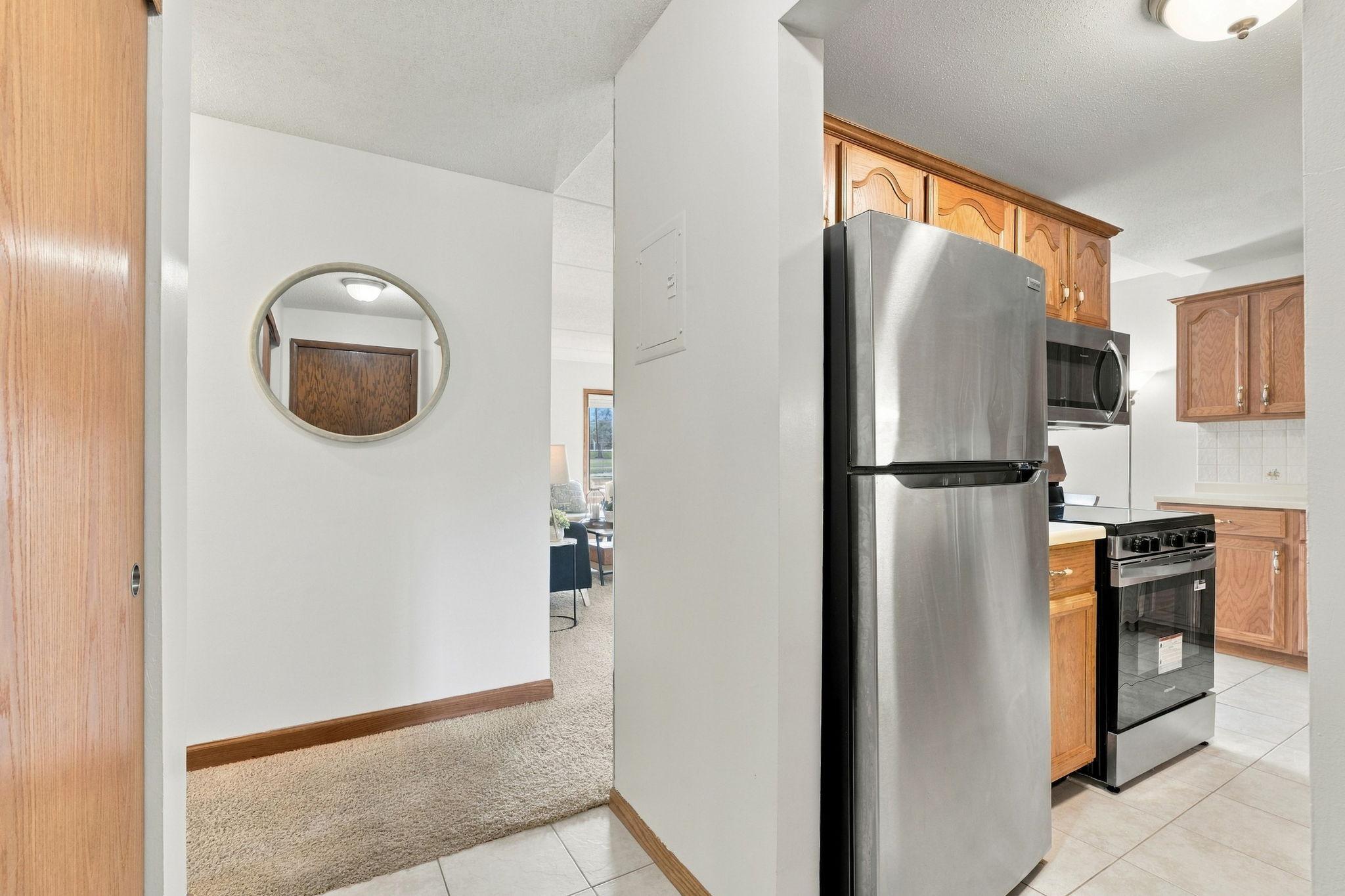 View of Residential at 329 Geneva Avenue #307, Oakdale MN 55128, Oakdale (6 of 24) - Mike Wilen | Minnesota Team Real Estate