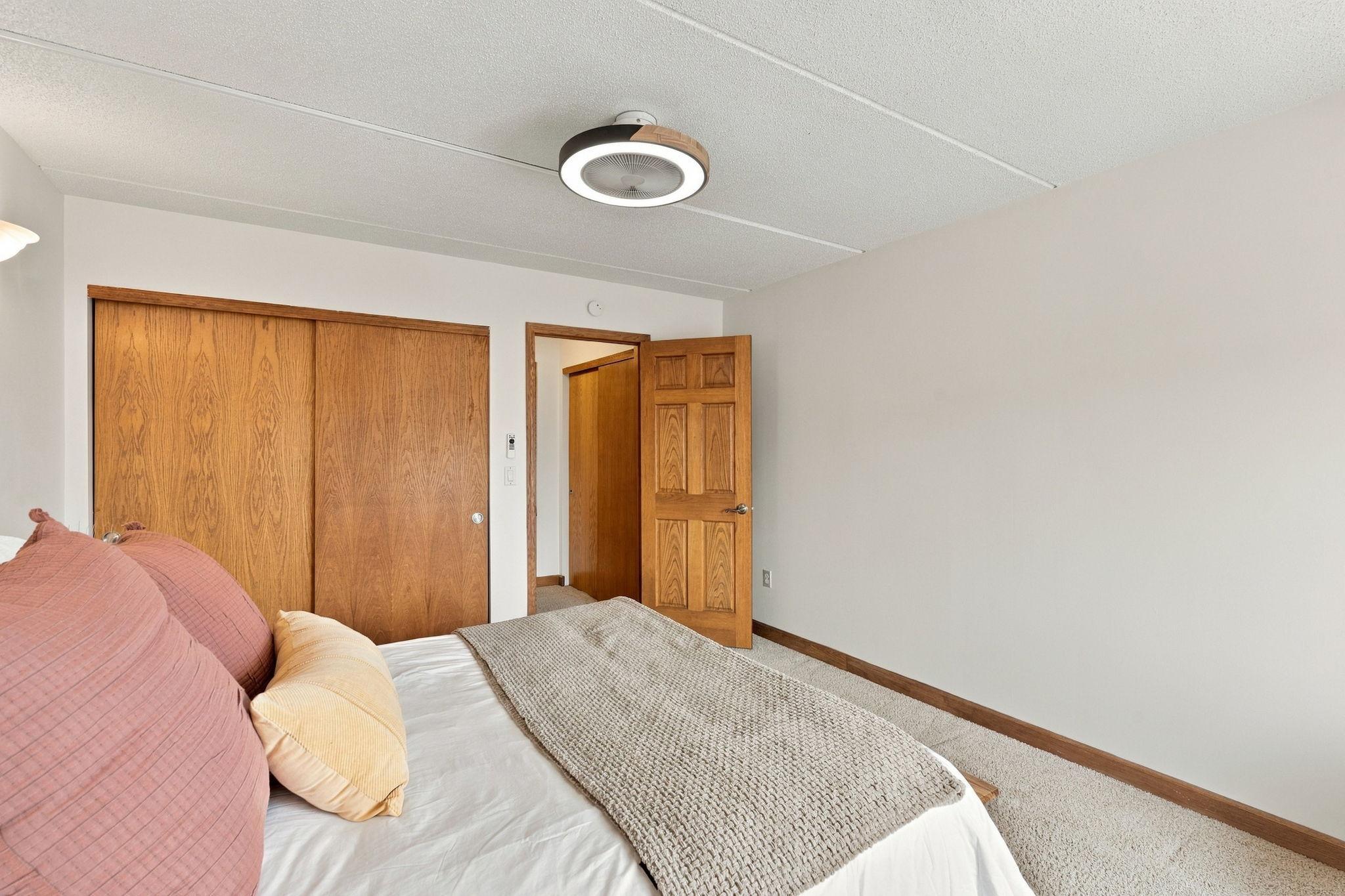 View of Residential at 329 Geneva Avenue #307, Oakdale MN 55128, Oakdale (12 of 24) - Mike Wilen | Minnesota Team Real Estate