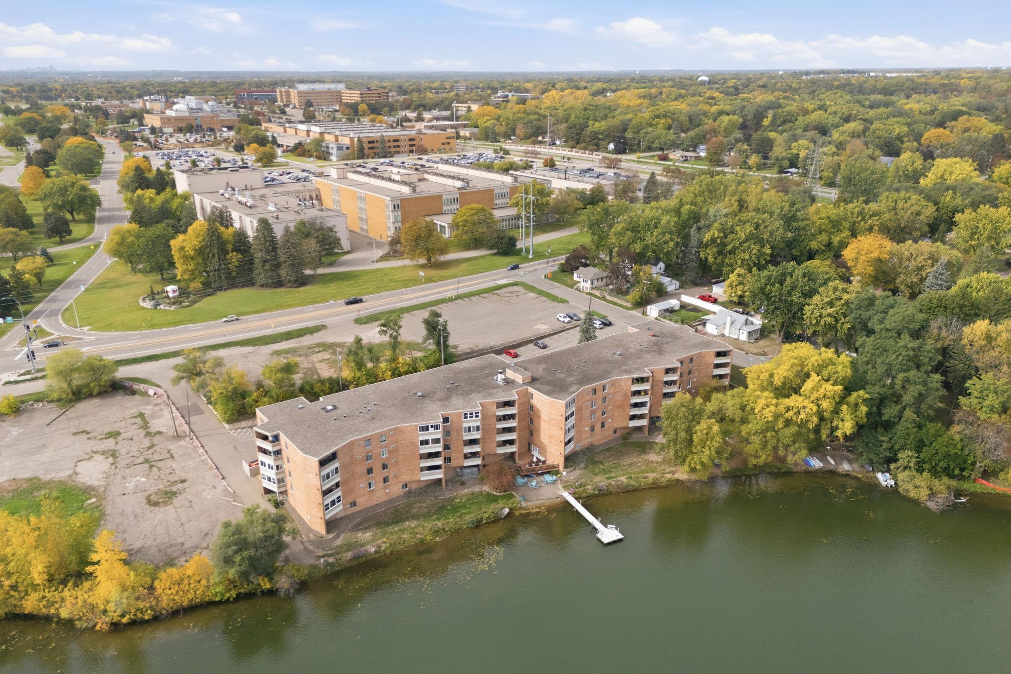 View of Residential at 329 Geneva Avenue #307, Oakdale MN 55128, Oakdale (23 of 24) - Mike Wilen | Minnesota Team Real Estate
