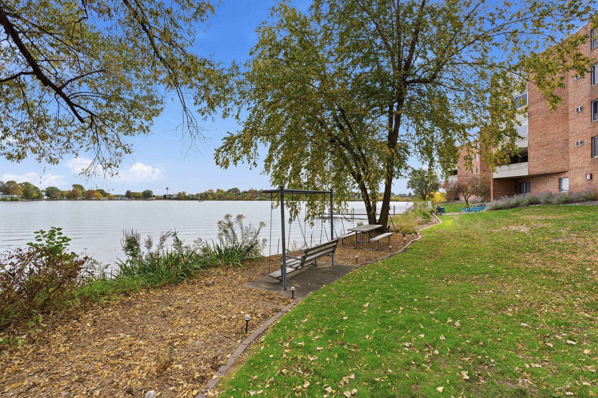 View of Residential at 329 Geneva Avenue #307, Oakdale MN 55128, Oakdale (21 of 24) - Mike Wilen | Minnesota Team Real Estate