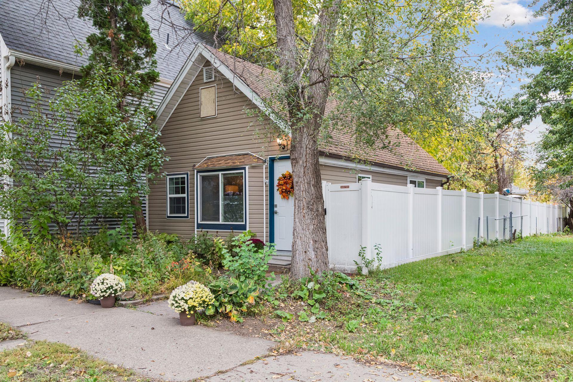 View of Single Family at 41 King Street, Saint Paul - Mike Wilen | Minnesota Team Real Estate