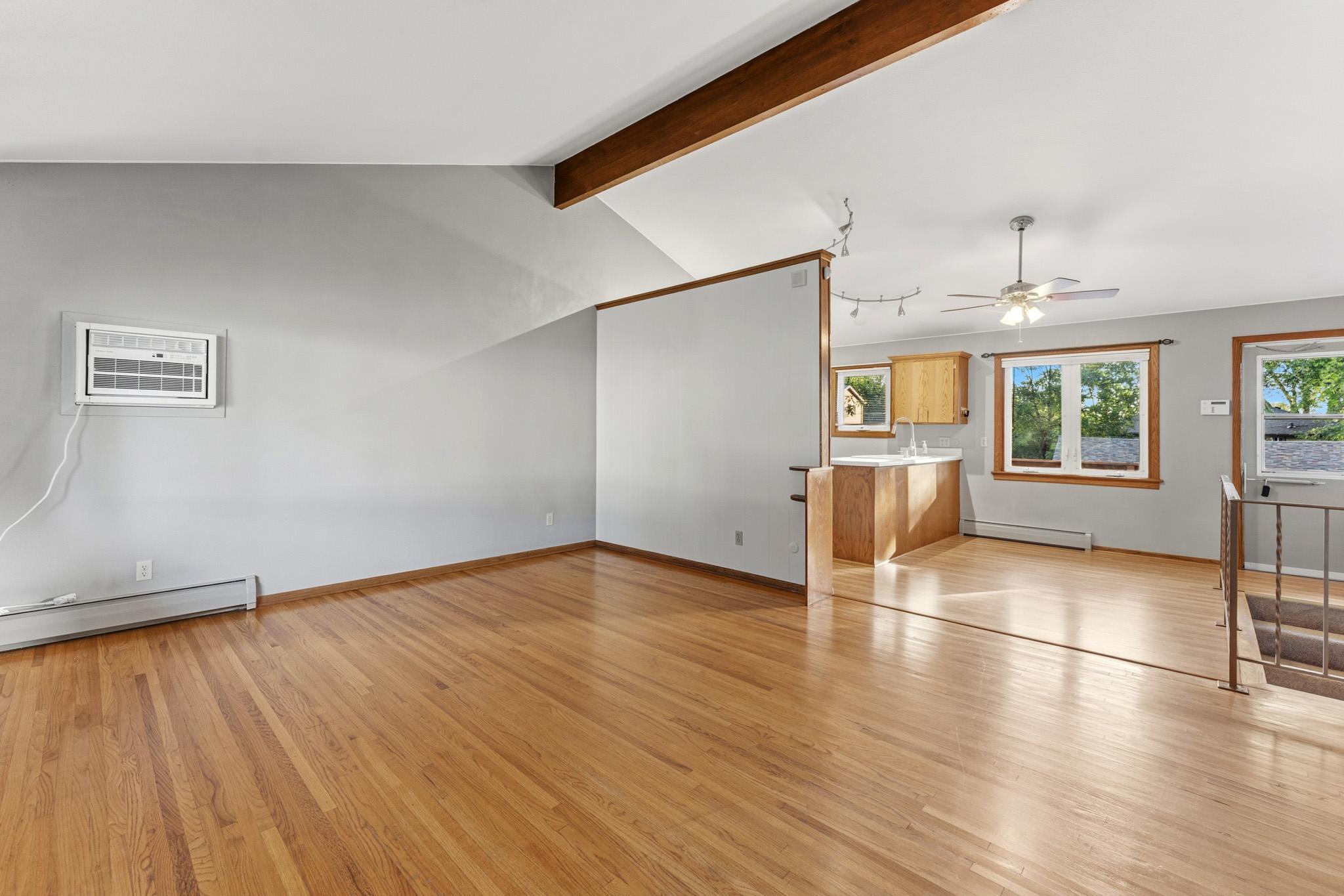 View of Residential at 1403 8th Avenue, South Saint Paul MN 55075, South Saint Paul (8 of 33) - Mike Wilen | Minnesota Team Real Estate