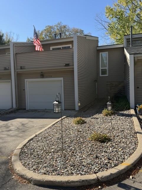 View of Residential at 13799 Heywood Court, Apple Valley MN 55124, Apple Valley (2 of 36) - Mike Wilen | Minnesota Team Real Estate