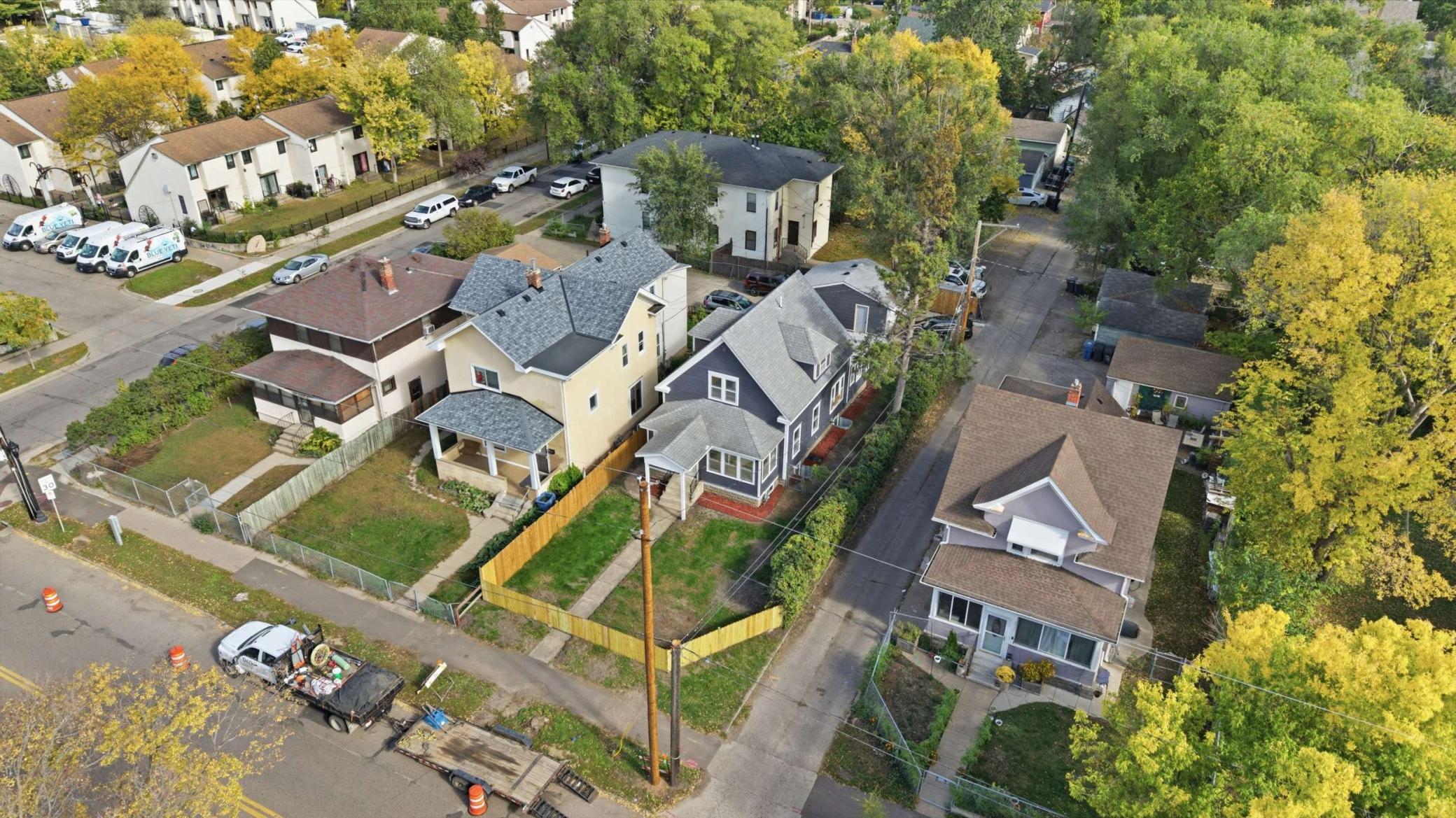 View of Residential at 2533 Cedar Avenue, Minneapolis MN 55404, Minneapolis (31 of 35) - Mike Wilen | Minnesota Team Real Estate