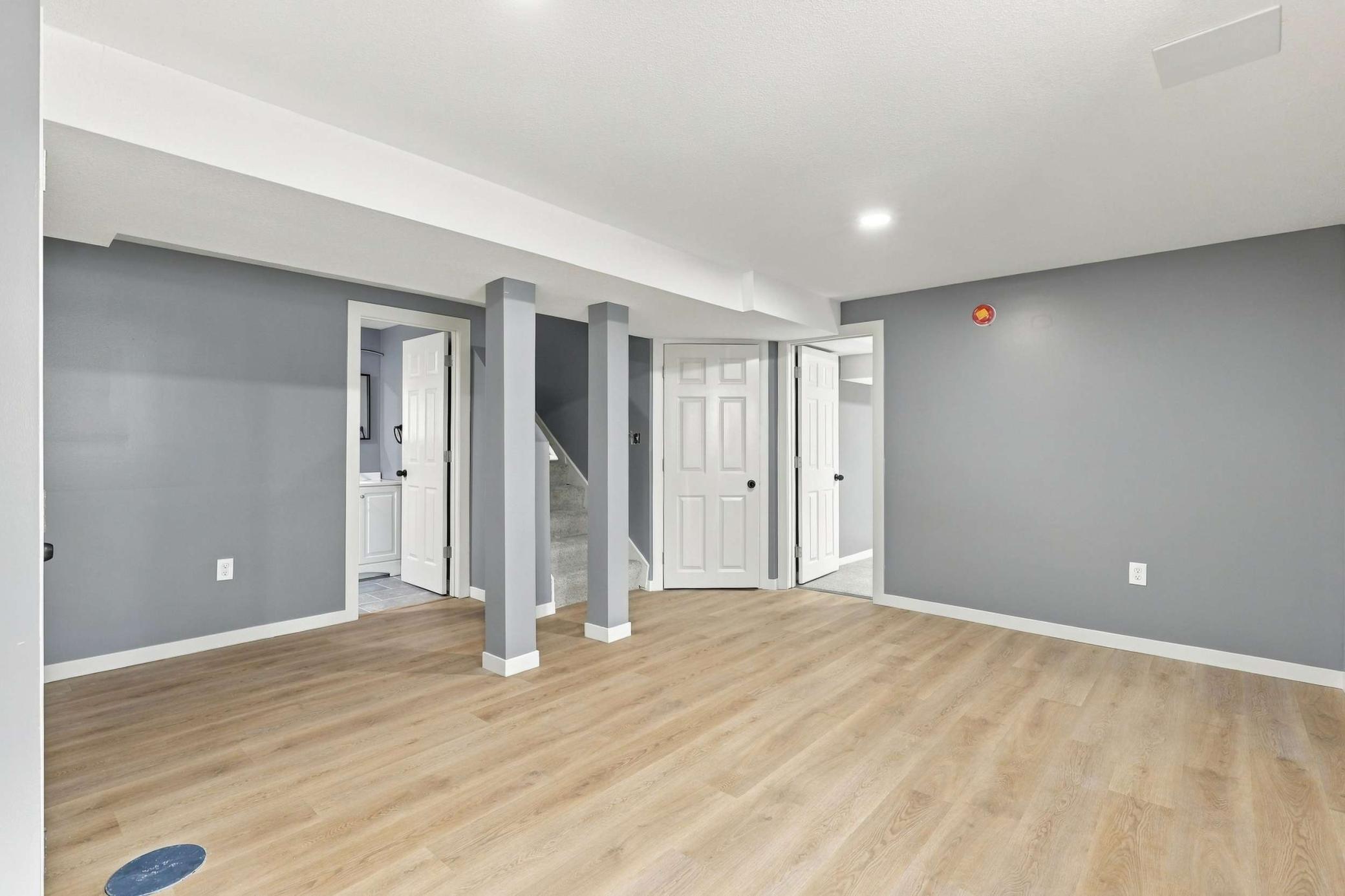 View of Residential at 2533 Cedar Avenue, Minneapolis MN 55404, Minneapolis (21 of 35) - Mike Wilen | Minnesota Team Real Estate