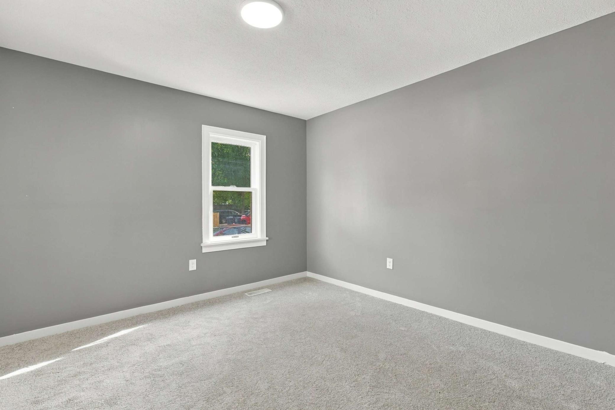 View of Residential at 2533 Cedar Avenue, Minneapolis MN 55404, Minneapolis (17 of 35) - Mike Wilen | Minnesota Team Real Estate