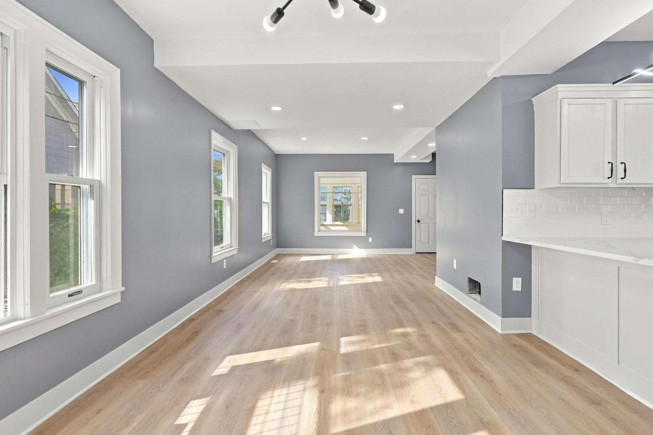 View of Residential at 2533 Cedar Avenue, Minneapolis MN 55404, Minneapolis (13 of 35) - Mike Wilen | Minnesota Team Real Estate