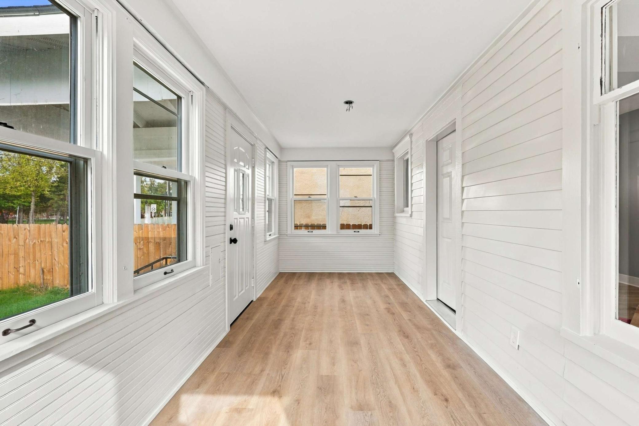 View of Residential at 2533 Cedar Avenue, Minneapolis MN 55404, Minneapolis (6 of 35) - Mike Wilen | Minnesota Team Real Estate
