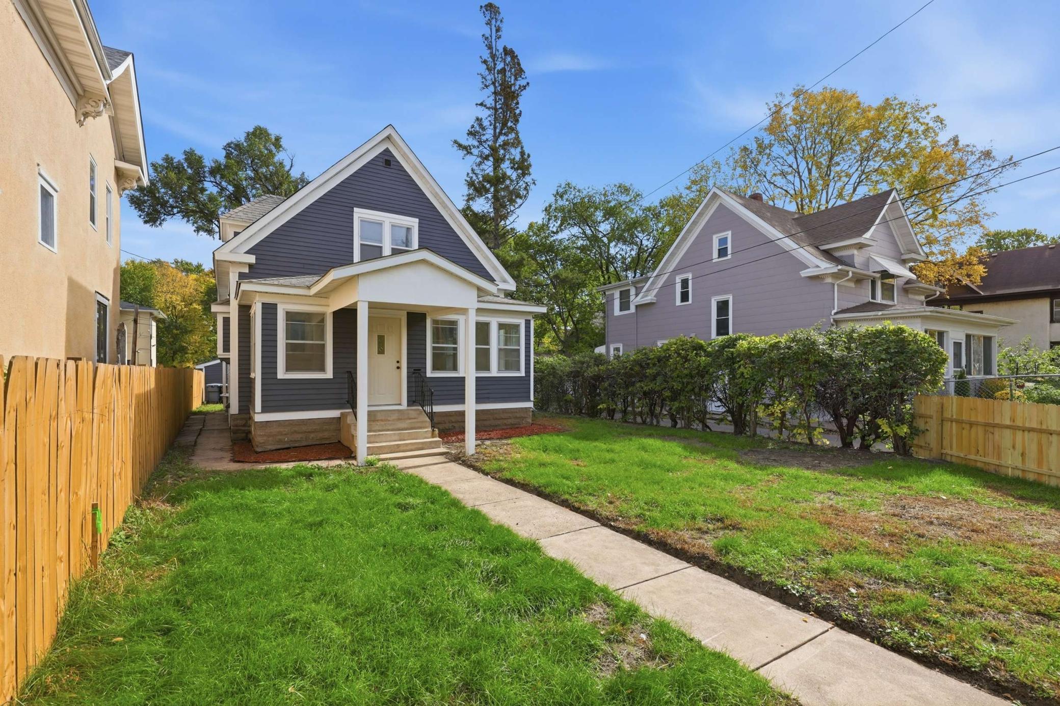 View of Residential at 2533 Cedar Avenue, Minneapolis MN 55404, Minneapolis (2 of 35) - Mike Wilen | Minnesota Team Real Estate