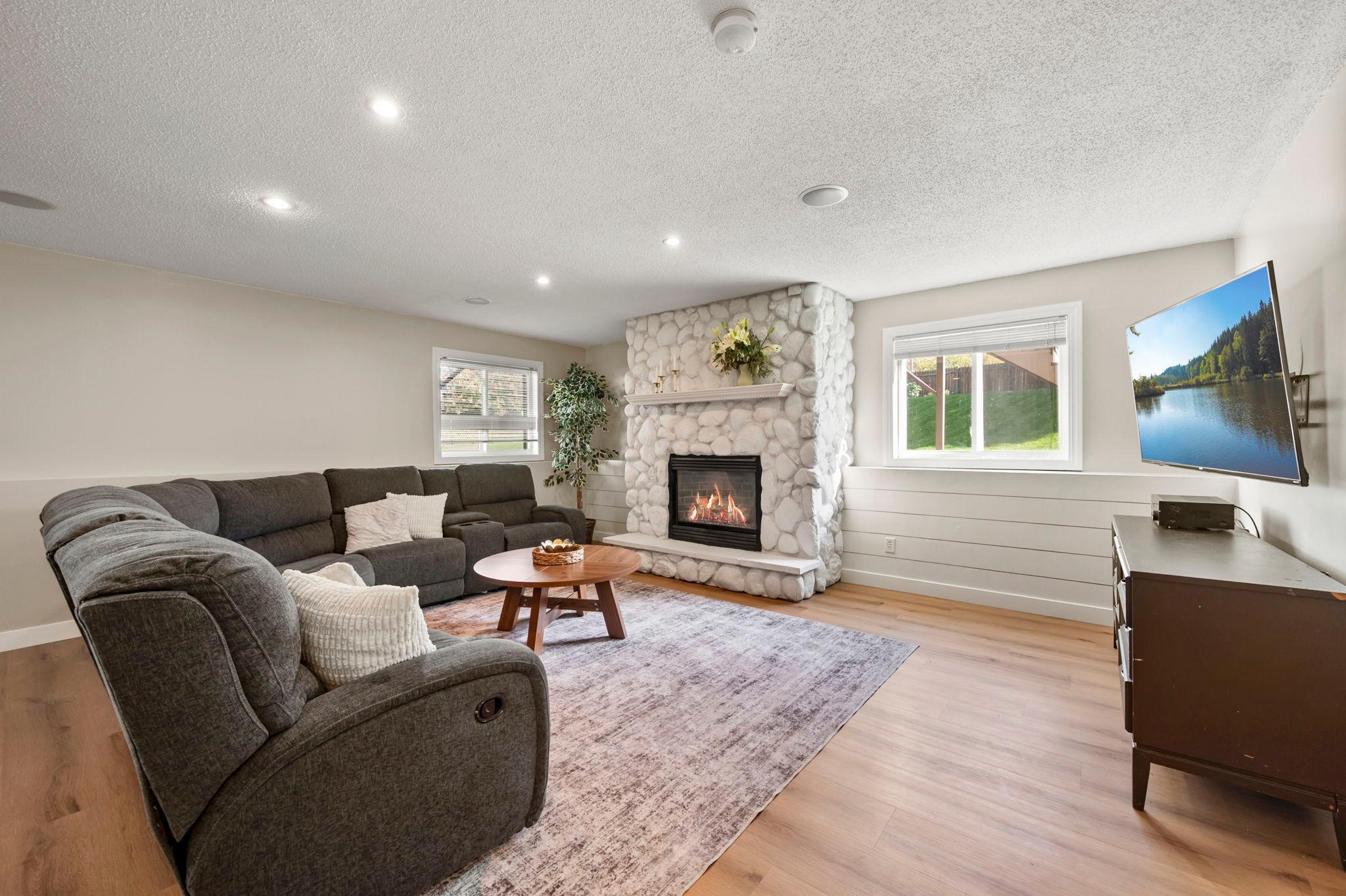 View of Residential at 6982 Carlyle Road, Woodbury MN 55125, Woodbury (27 of 53) - Mike Wilen | Minnesota Team Real Estate