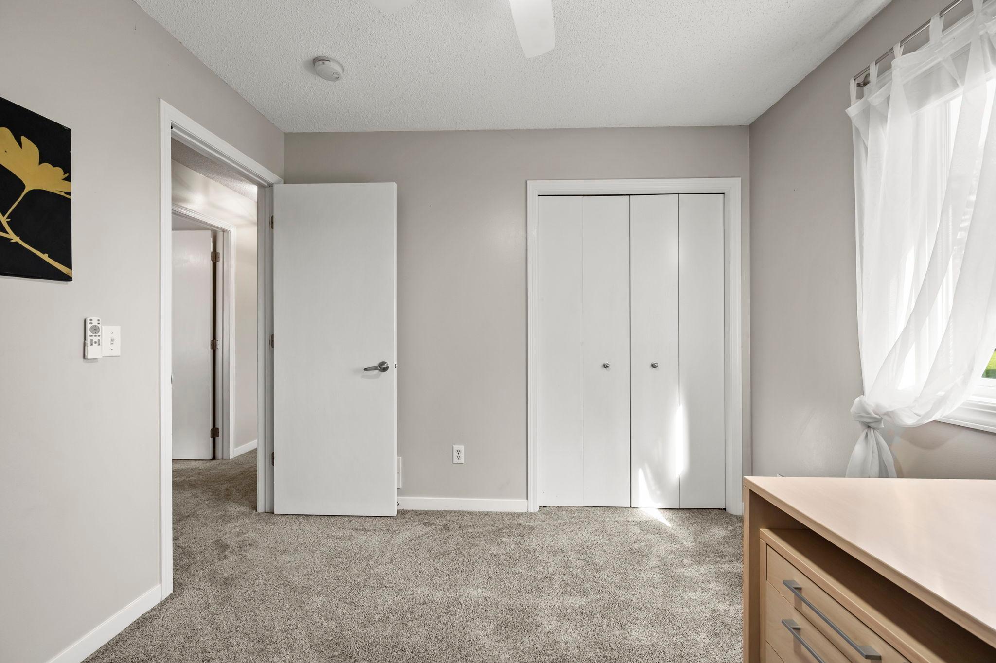 View of Residential at 6982 Carlyle Road, Woodbury MN 55125, Woodbury (23 of 53) - Mike Wilen | Minnesota Team Real Estate