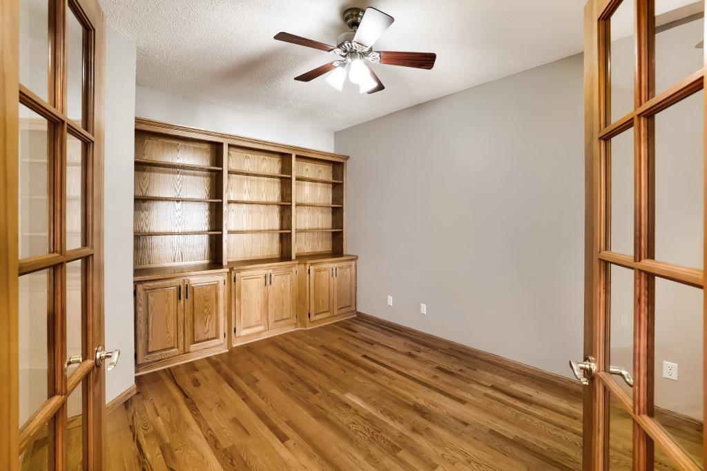 View of Residential at 9224 Blackoaks Lane, Maple Grove MN 55311, Maple Grove (11 of 44) - Mike Wilen | Minnesota Team Real Estate