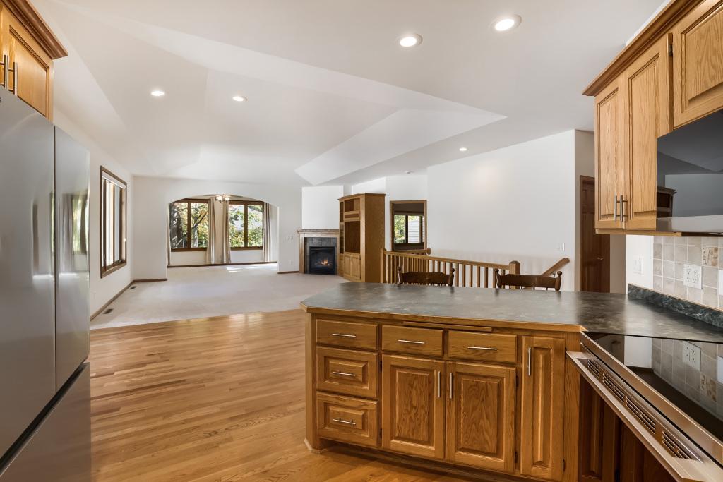 View of Residential at 9224 Blackoaks Lane, Maple Grove MN 55311, Maple Grove (15 of 44) - Mike Wilen | Minnesota Team Real Estate