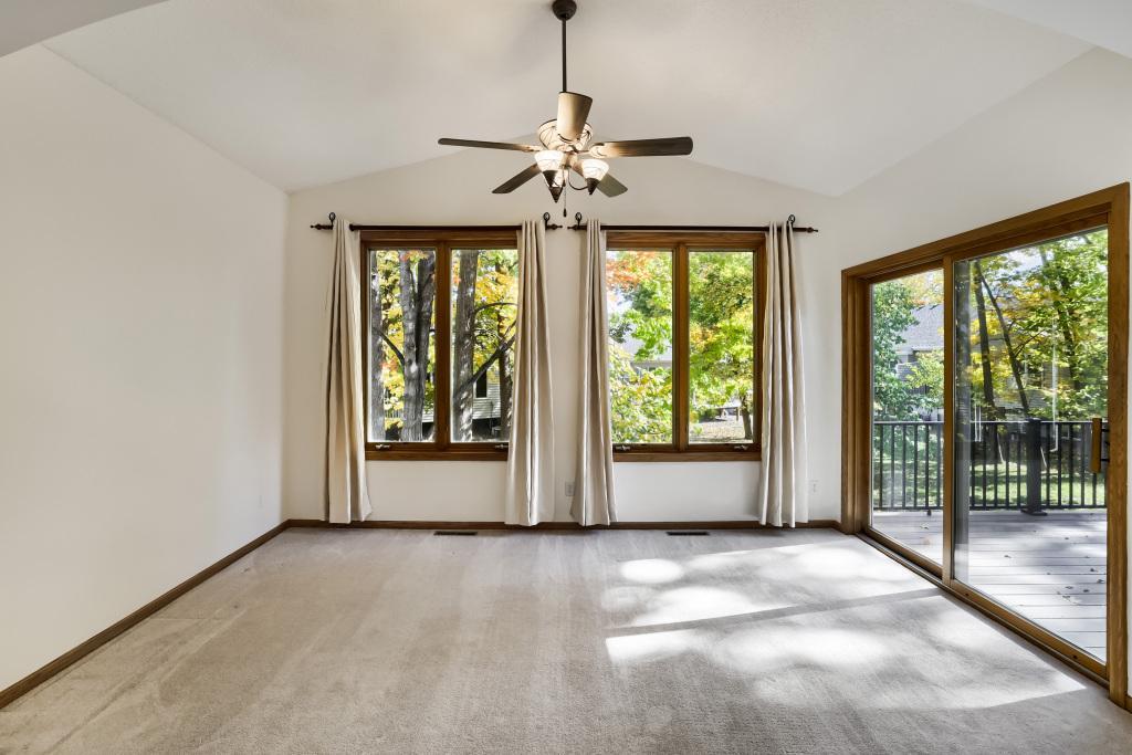View of Residential at 9224 Blackoaks Lane, Maple Grove MN 55311, Maple Grove (18 of 44) - Mike Wilen | Minnesota Team Real Estate