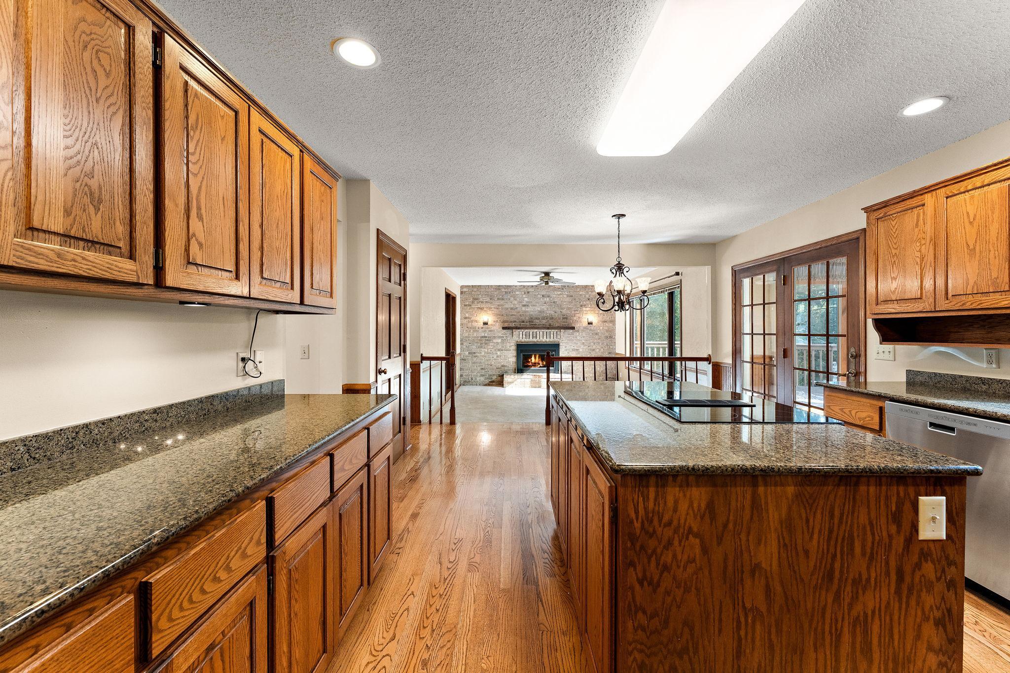 View of Residential at 1289 Donegal Bay, Woodbury MN 55125, Woodbury (28 of 61) - Mike Wilen | Minnesota Team Real Estate