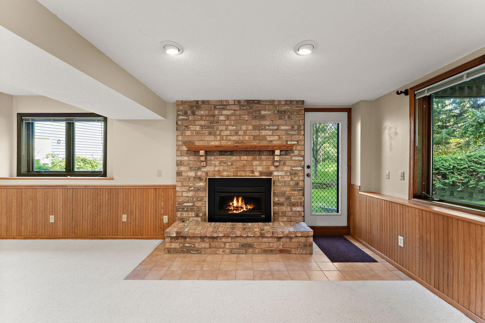 View of Residential at 1289 Donegal Bay, Woodbury MN 55125, Woodbury (42 of 61) - Mike Wilen | Minnesota Team Real Estate