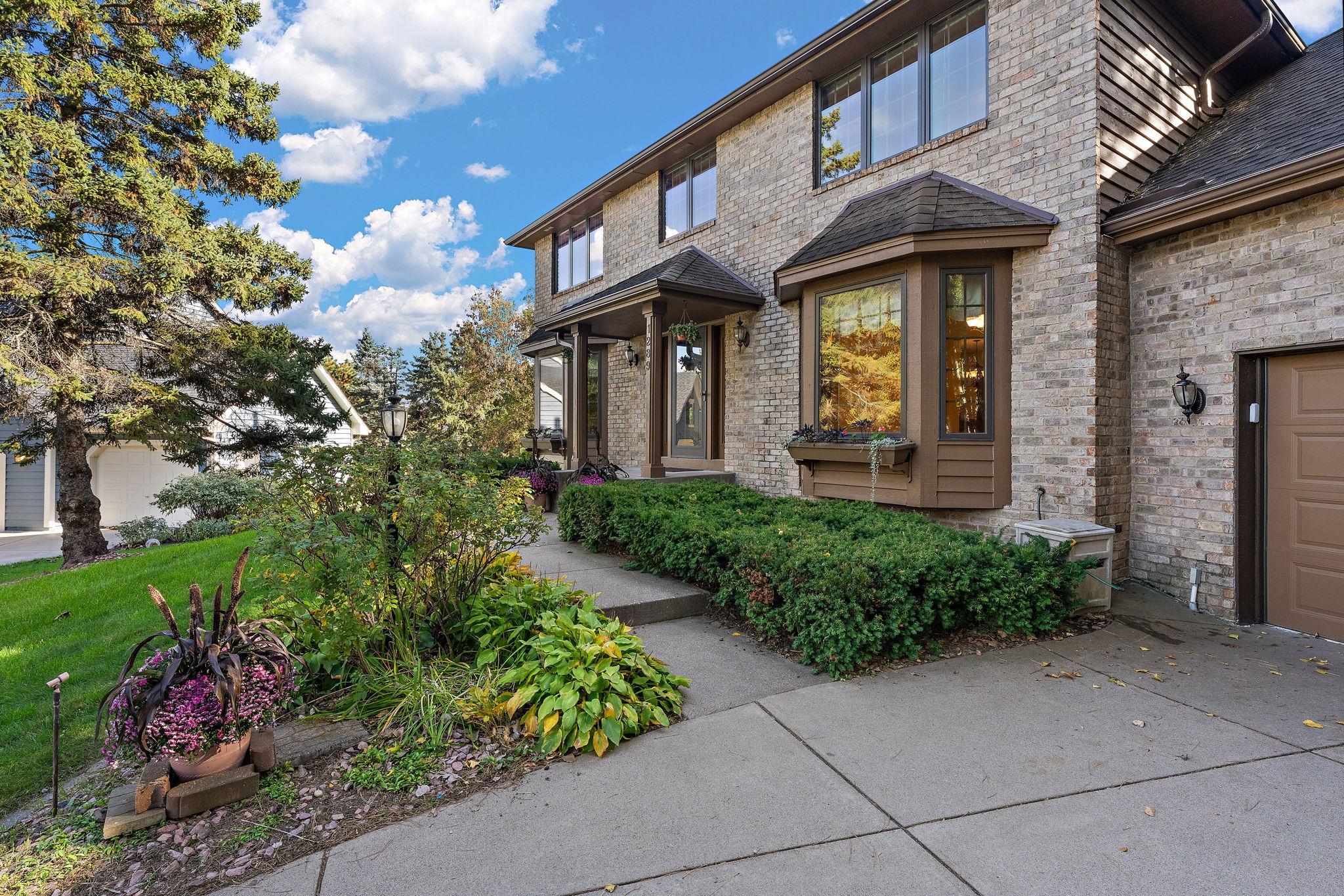 View of Residential at 1289 Donegal Bay, Woodbury MN 55125, Woodbury (5 of 61) - Mike Wilen | Minnesota Team Real Estate