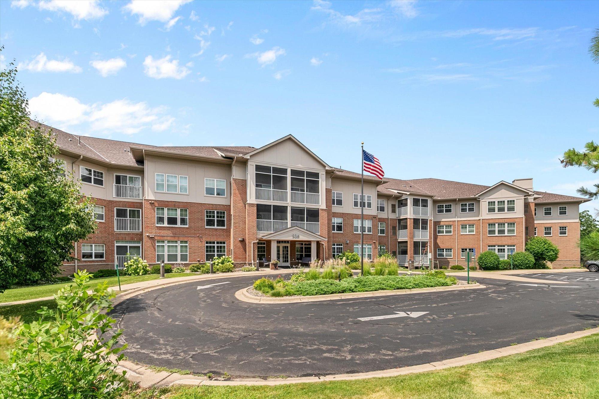 View of (CC) Low Rise (3- Levels) at 935 Ferndale Street, Maplewood - Mike Wilen | Minnesota Team Real Estate