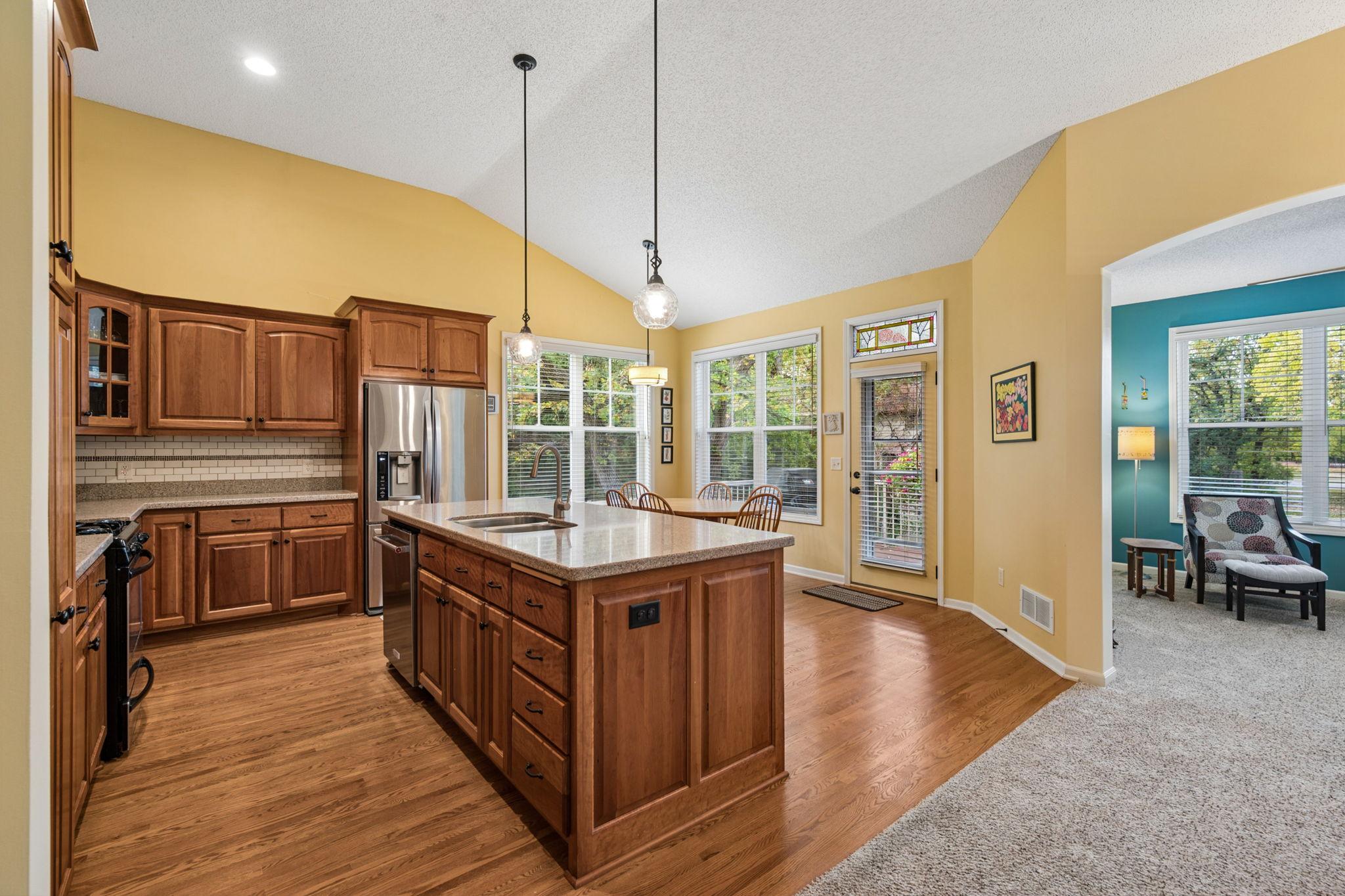 View of Residential at 5214 108th Avenue, Brooklyn Park MN 55443, Brooklyn Park (11 of 59) - Mike Wilen | Minnesota Team Real Estate