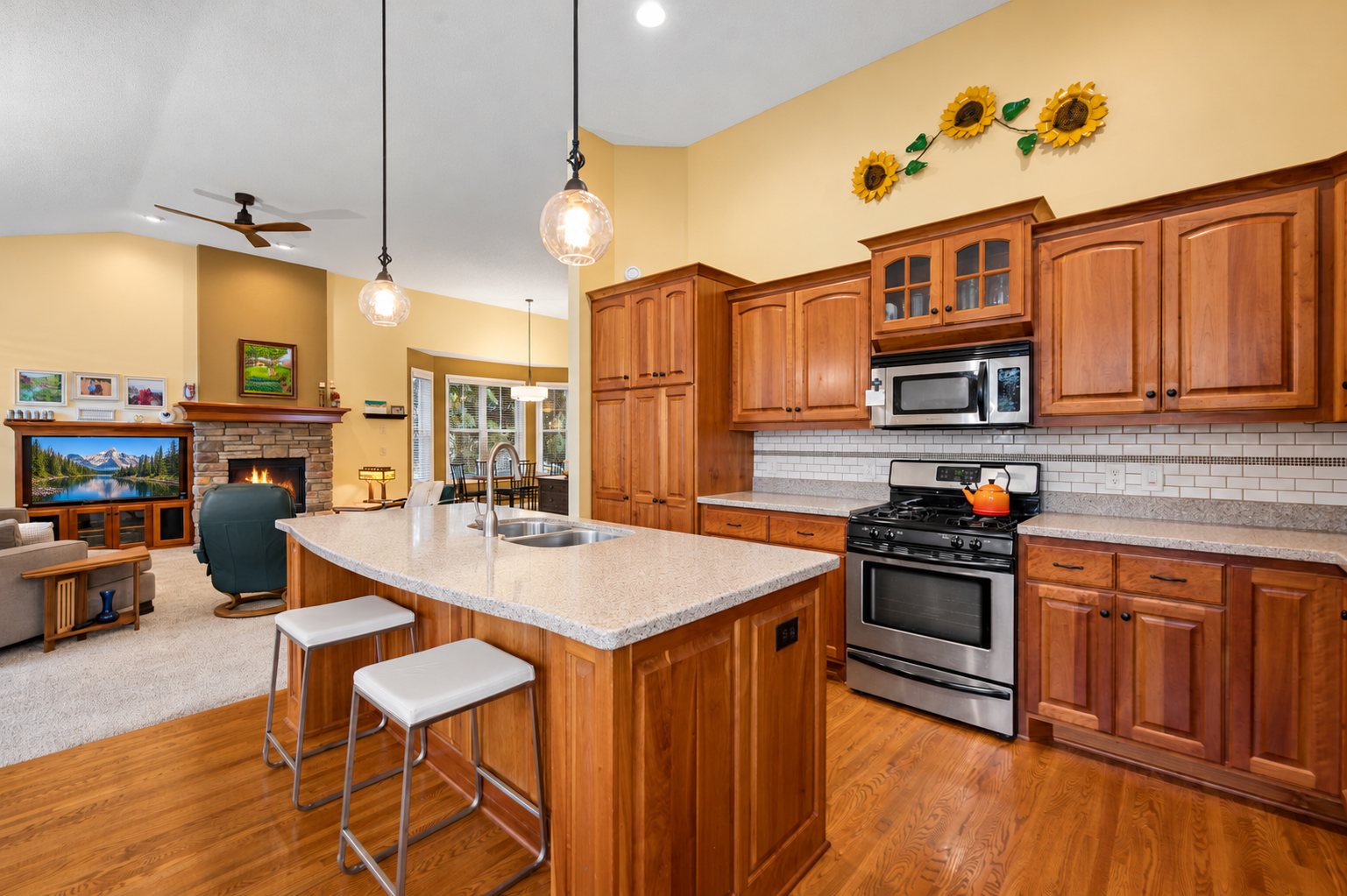 View of Residential at 5214 108th Avenue, Brooklyn Park MN 55443, Brooklyn Park (14 of 59) - Mike Wilen | Minnesota Team Real Estate