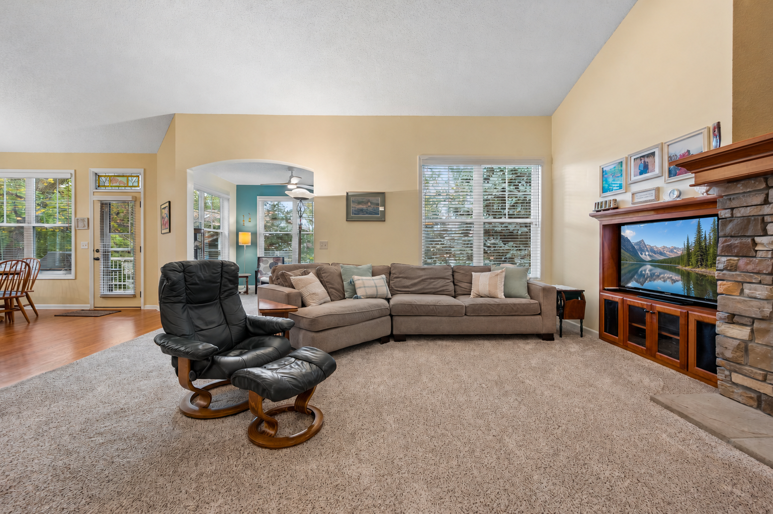 View of Residential at 5214 108th Avenue, Brooklyn Park MN 55443, Brooklyn Park (24 of 59) - Mike Wilen | Minnesota Team Real Estate