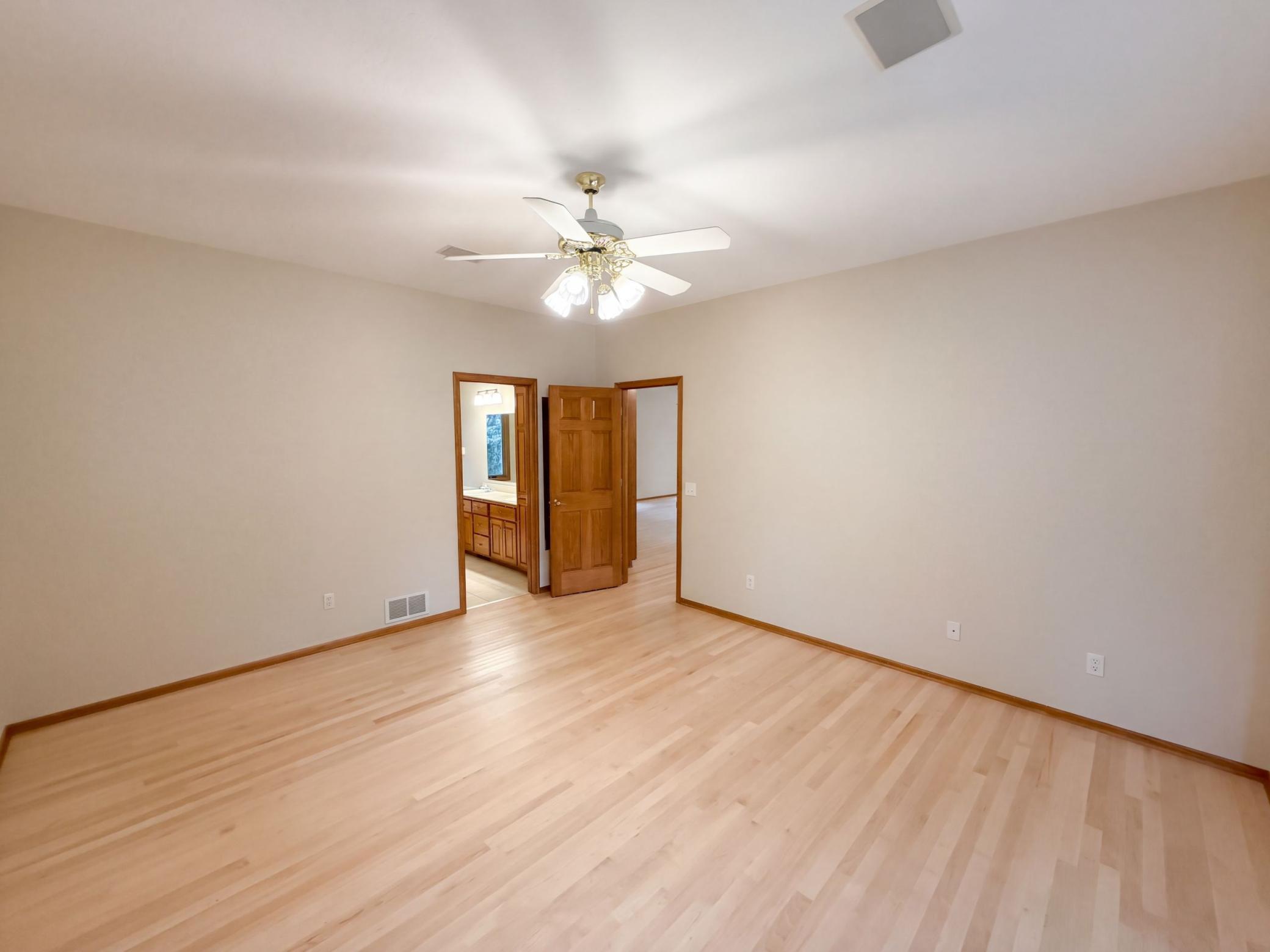 View of Residential at 3264 Richmond Alcove, Woodbury MN 55129, Woodbury (13 of 33) - Mike Wilen | Minnesota Team Real Estate