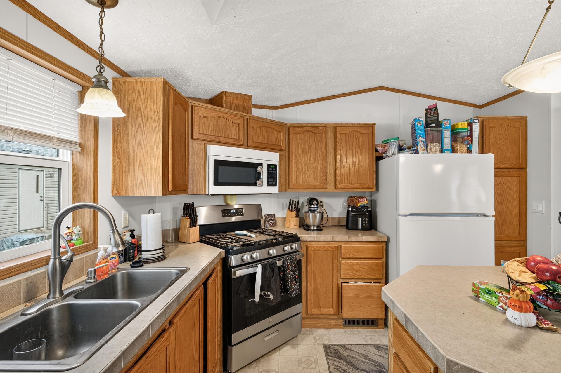 View of Residential at 1209 104th Lane, Blaine MN 55434, Blaine (13 of 29) - Mike Wilen | Minnesota Team Real Estate