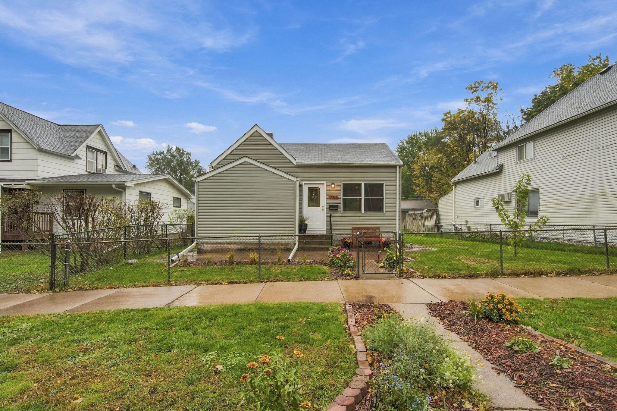 View of Single Family at 956 Humboldt Avenue, West Saint Paul - Mike Wilen | Minnesota Team Real Estate