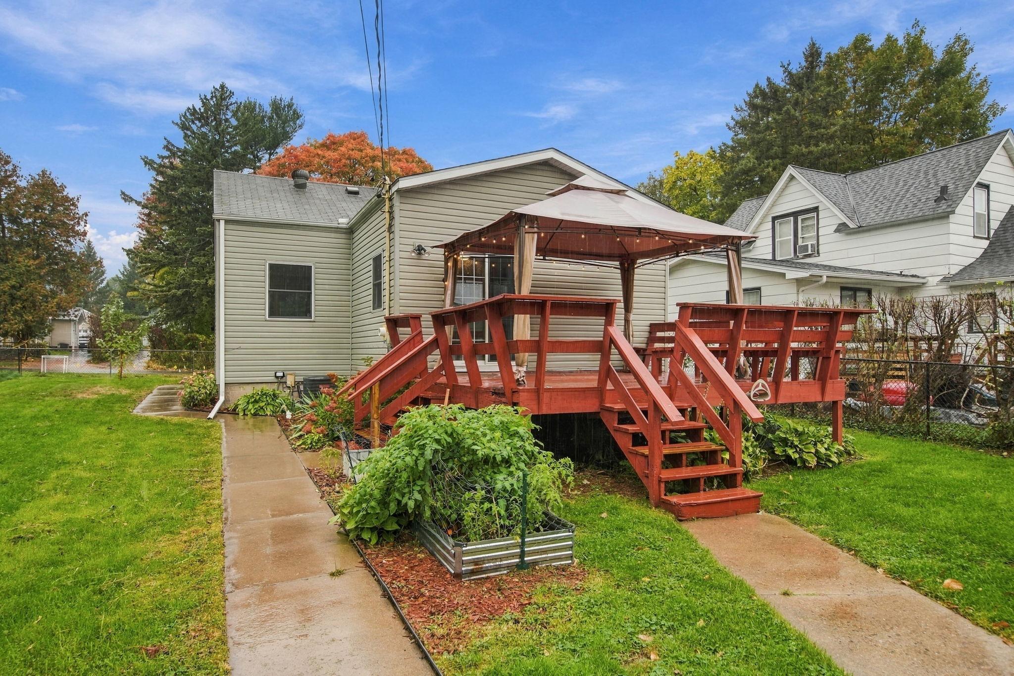 View of Residential at 956 Humboldt Avenue, West Saint Paul MN 55118, West Saint Paul (7 of 32) - Mike Wilen | Minnesota Team Real Estate