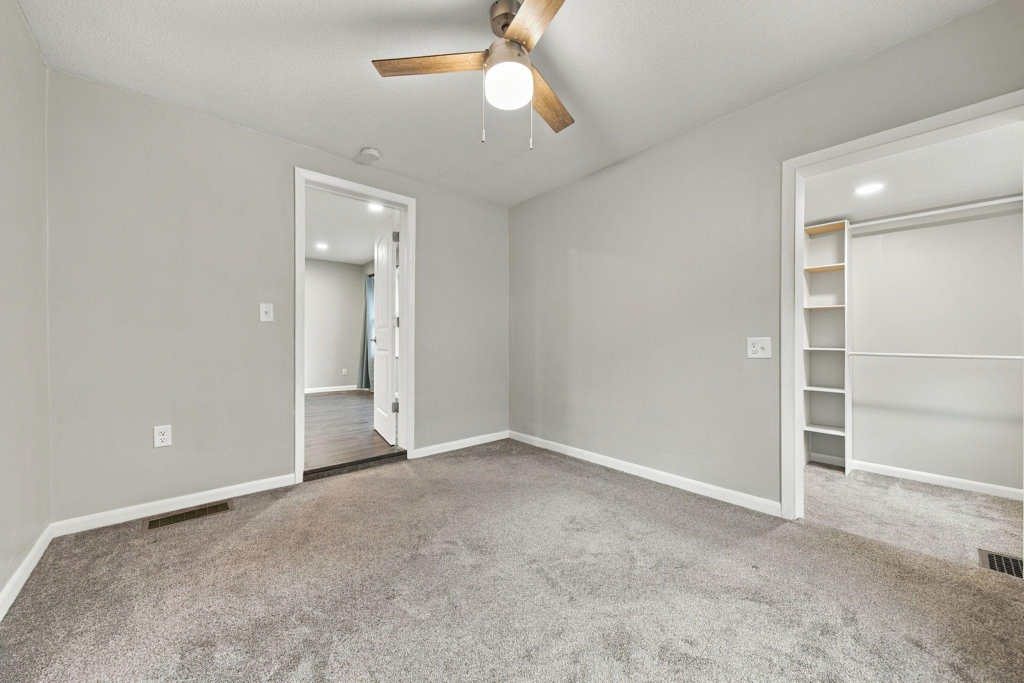 View of Residential at 956 Humboldt Avenue, West Saint Paul MN 55118, West Saint Paul (15 of 32) - Mike Wilen | Minnesota Team Real Estate