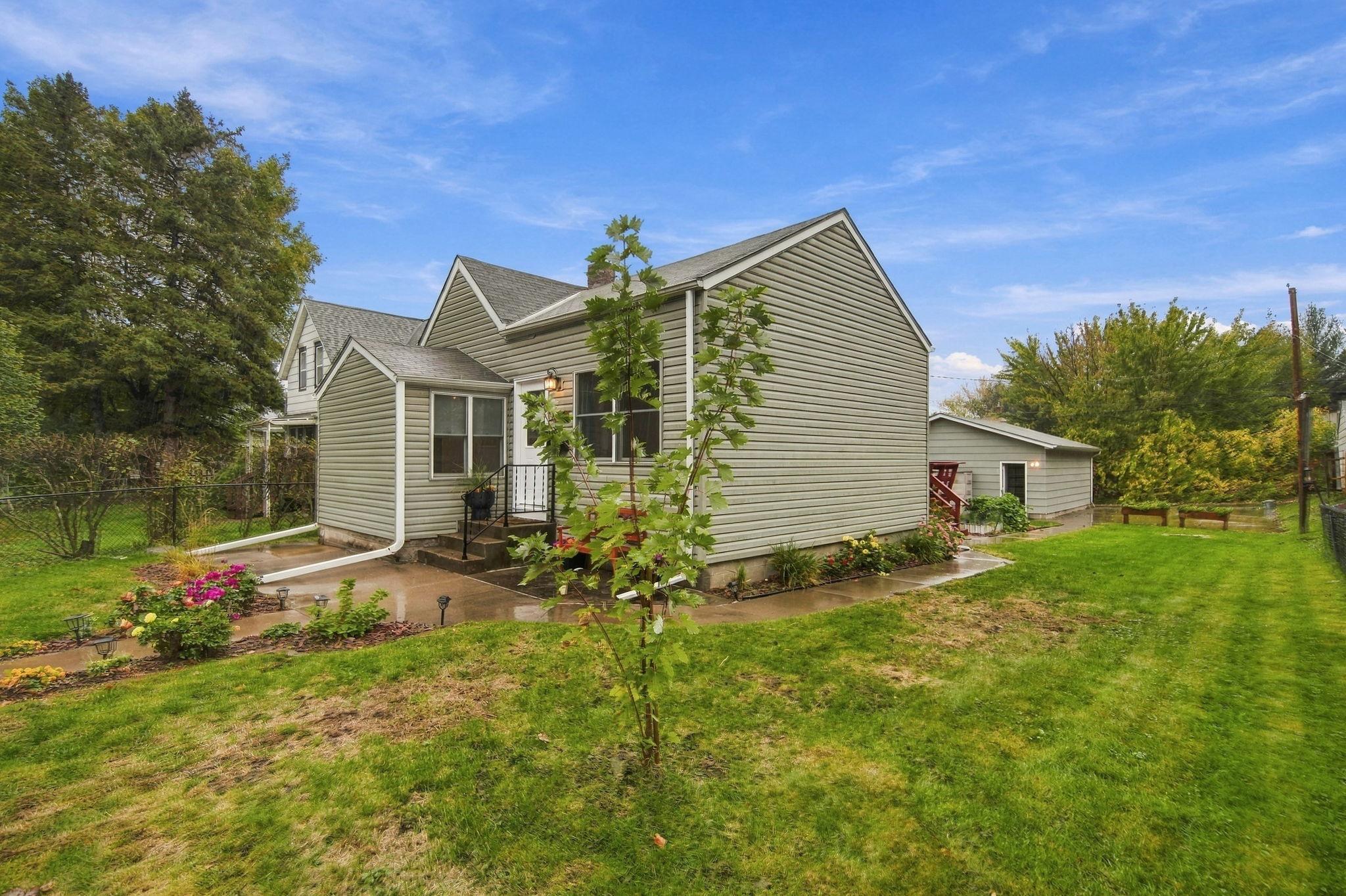 View of Residential at 956 Humboldt Avenue, West Saint Paul MN 55118, West Saint Paul (4 of 32) - Mike Wilen | Minnesota Team Real Estate
