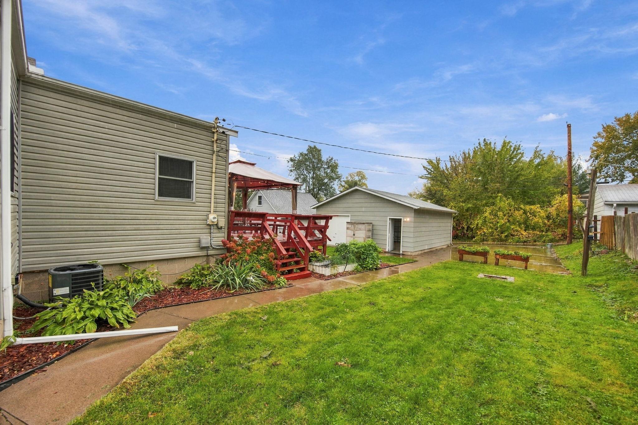 View of Residential at 956 Humboldt Avenue, West Saint Paul MN 55118, West Saint Paul (5 of 32) - Mike Wilen | Minnesota Team Real Estate