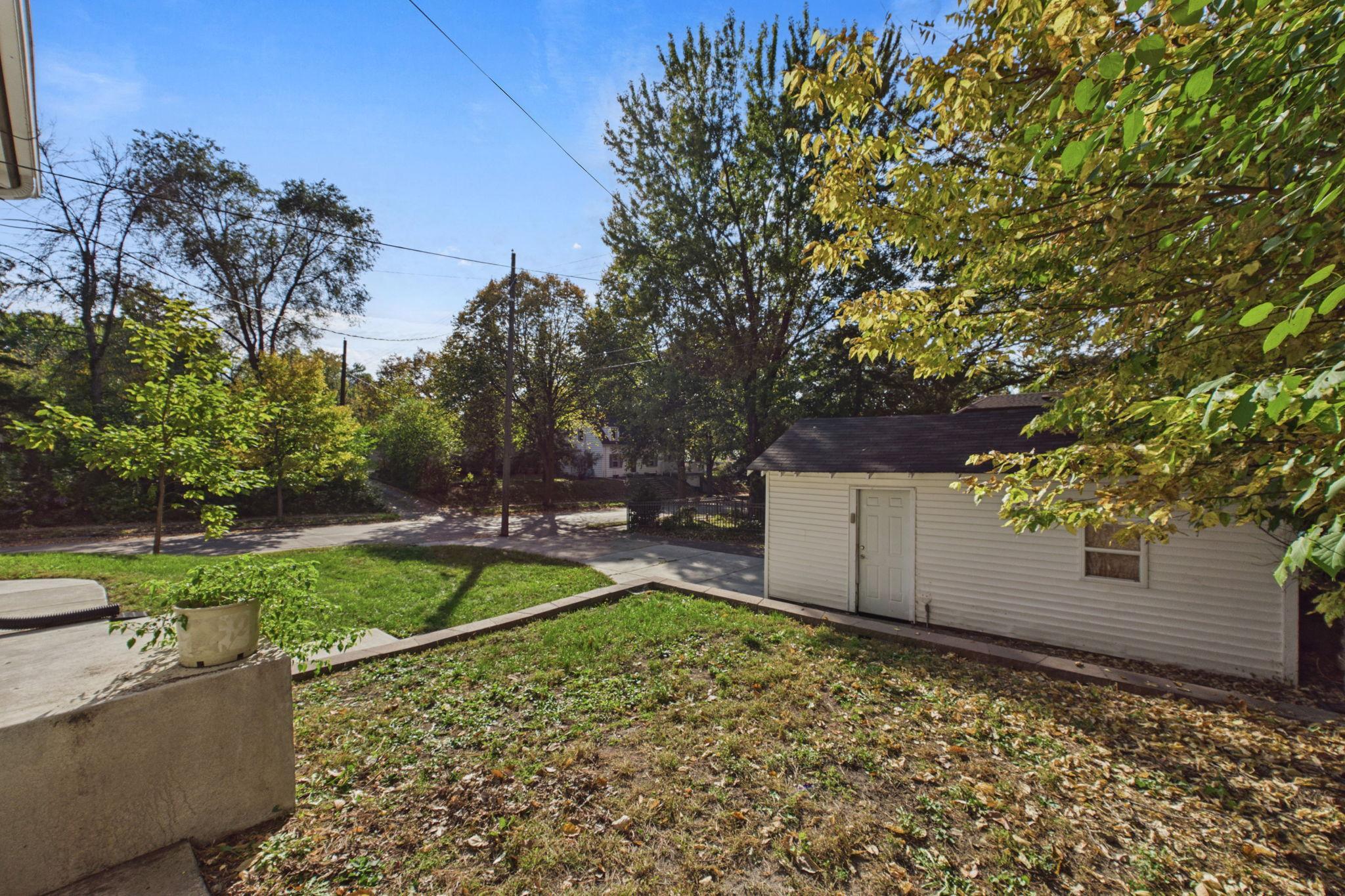 View of Residential at 3501 Queen Avenue, Minneapolis MN 55412, Minneapolis (25 of 27) - Mike Wilen | Minnesota Team Real Estate