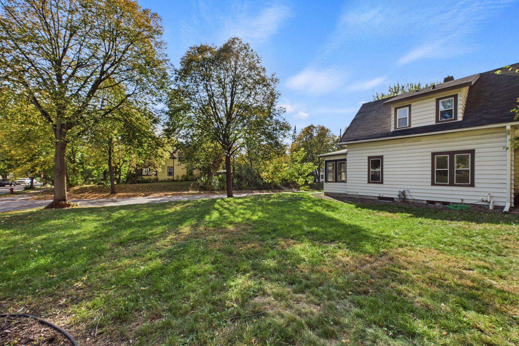 View of Residential at 3501 Queen Avenue, Minneapolis MN 55412, Minneapolis (23 of 27) - Mike Wilen | Minnesota Team Real Estate
