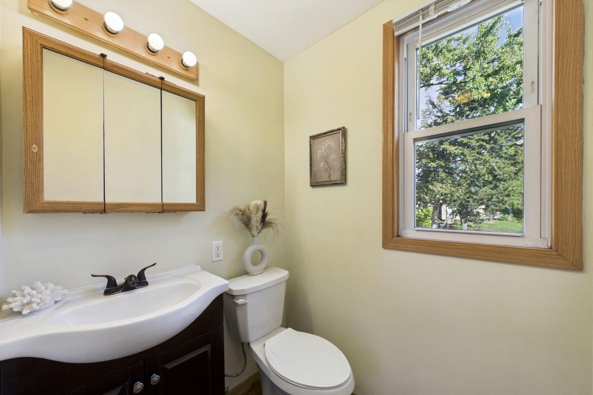 View of Residential at 3501 Queen Avenue, Minneapolis MN 55412, Minneapolis (18 of 27) - Mike Wilen | Minnesota Team Real Estate
