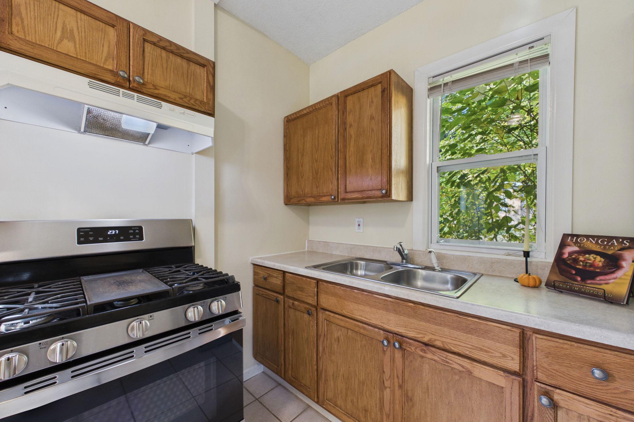 View of Residential at 3501 Queen Avenue, Minneapolis MN 55412, Minneapolis (14 of 27) - Mike Wilen | Minnesota Team Real Estate