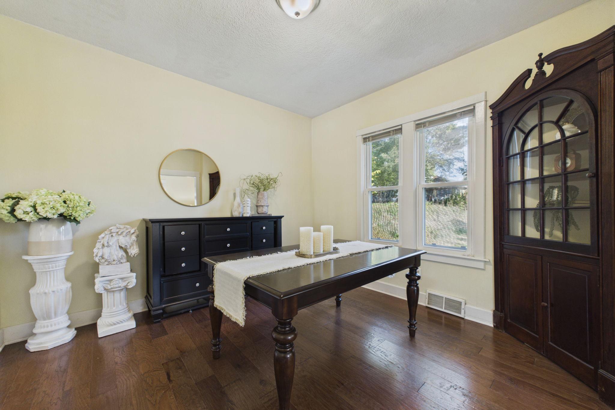 View of Residential at 3501 Queen Avenue, Minneapolis MN 55412, Minneapolis (12 of 27) - Mike Wilen | Minnesota Team Real Estate