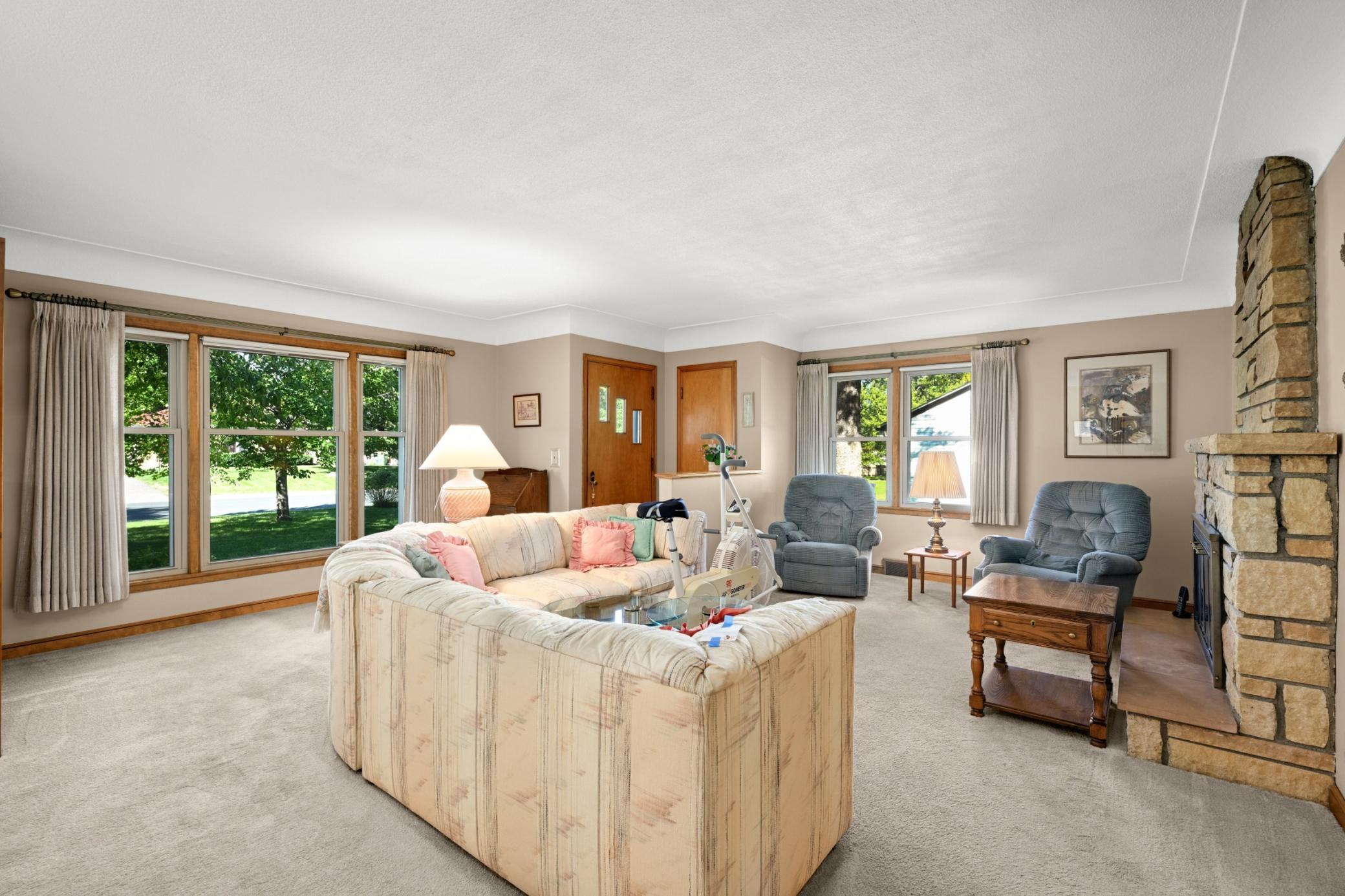 View of Residential at 4036 Hampshire Avenue, Crystal MN 55427, Crystal (13 of 41) - Mike Wilen | Minnesota Team Real Estate