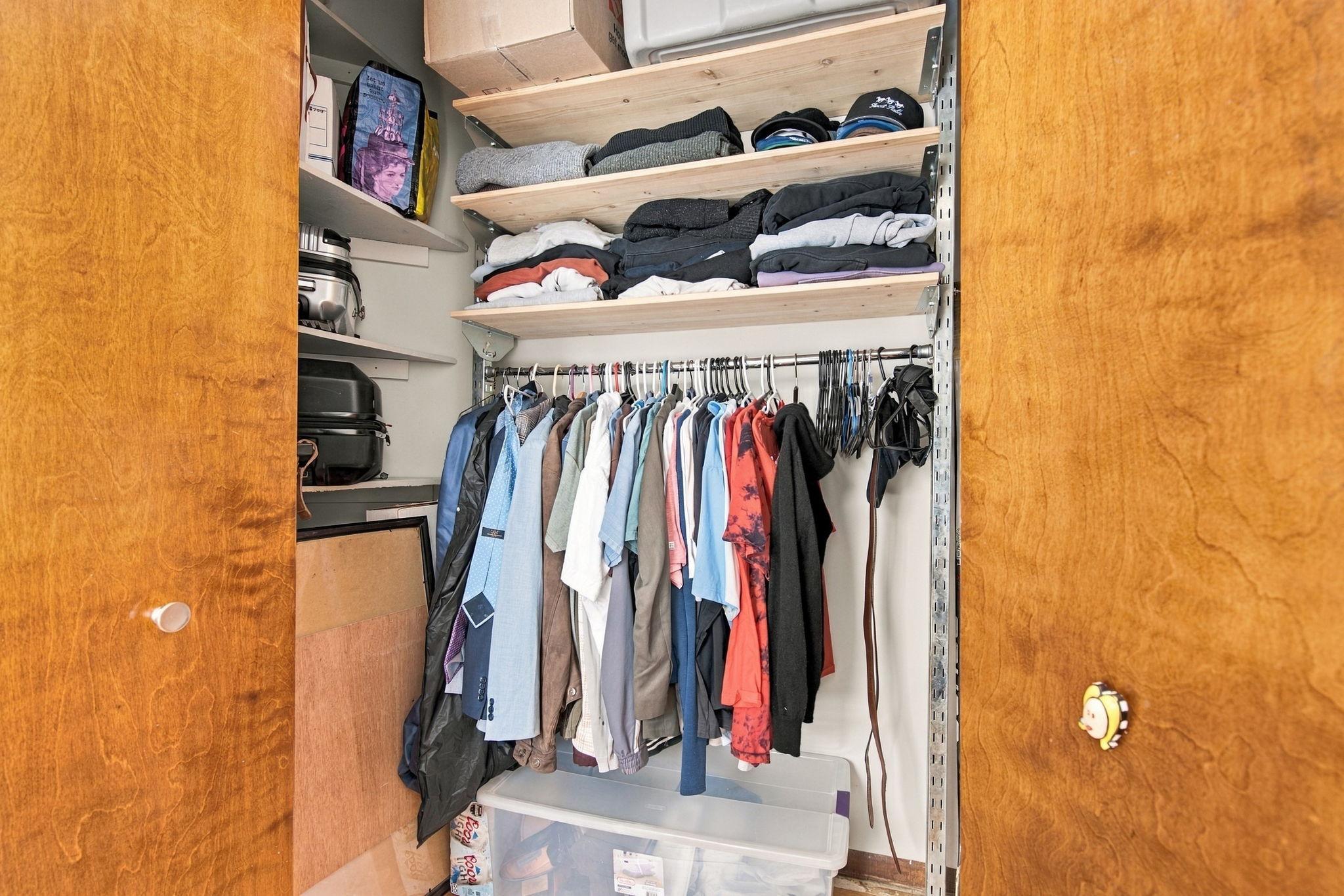 View of Residential at 2421 Emerson Avenue #103, Minneapolis MN 55405, Minneapolis (18 of 30) - Mike Wilen | Minnesota Team Real Estate