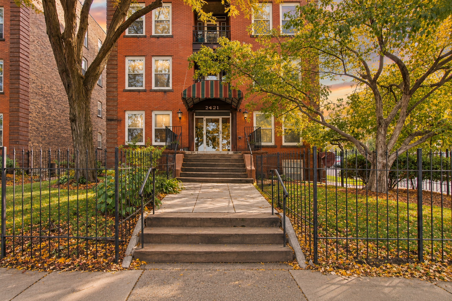 View of Residential at 2421 Emerson Avenue #103, Minneapolis MN 55405, Minneapolis (29 of 30) - Mike Wilen | Minnesota Team Real Estate