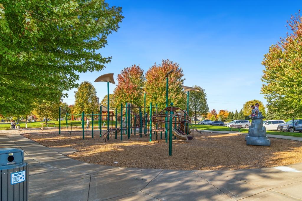 View of Residential at 2440 119th Court #E, Blaine MN 55449, Blaine (34 of 40) - Mike Wilen | Minnesota Team Real Estate