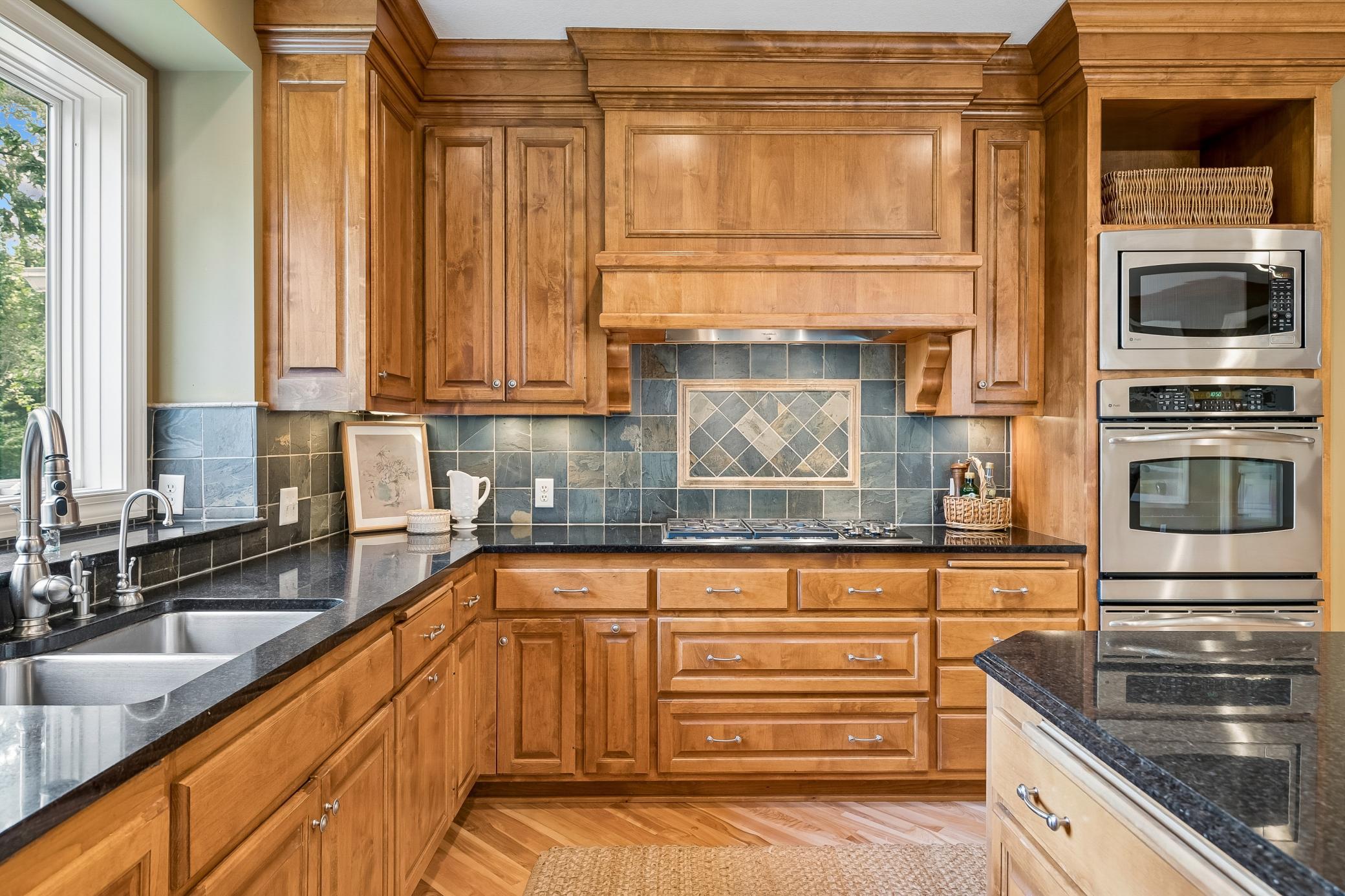 View of Residential at 14030 Stonegate Lane, Minnetonka MN 55345, Minnetonka (8 of 41) - Mike Wilen | Minnesota Team Real Estate