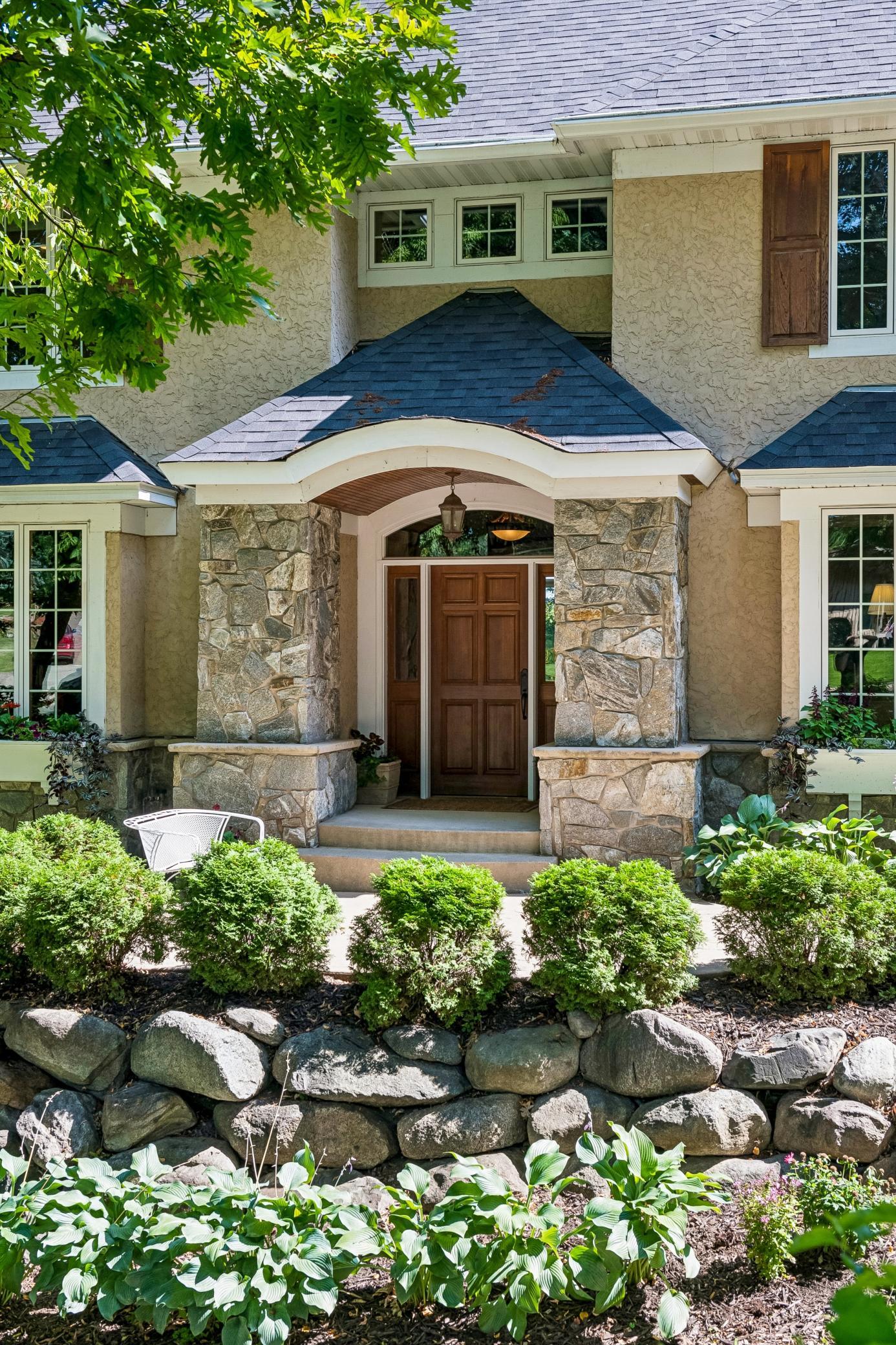 View of Residential at 14030 Stonegate Lane, Minnetonka MN 55345, Minnetonka (3 of 41) - Mike Wilen | Minnesota Team Real Estate
