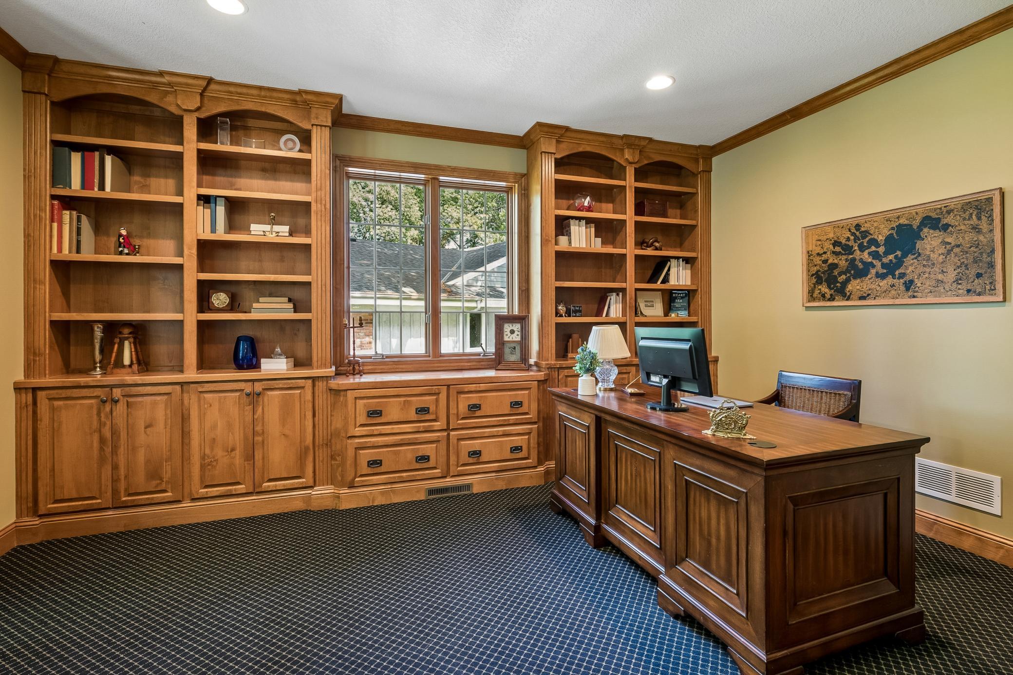 View of Residential at 14030 Stonegate Lane, Minnetonka MN 55345, Minnetonka (12 of 41) - Mike Wilen | Minnesota Team Real Estate