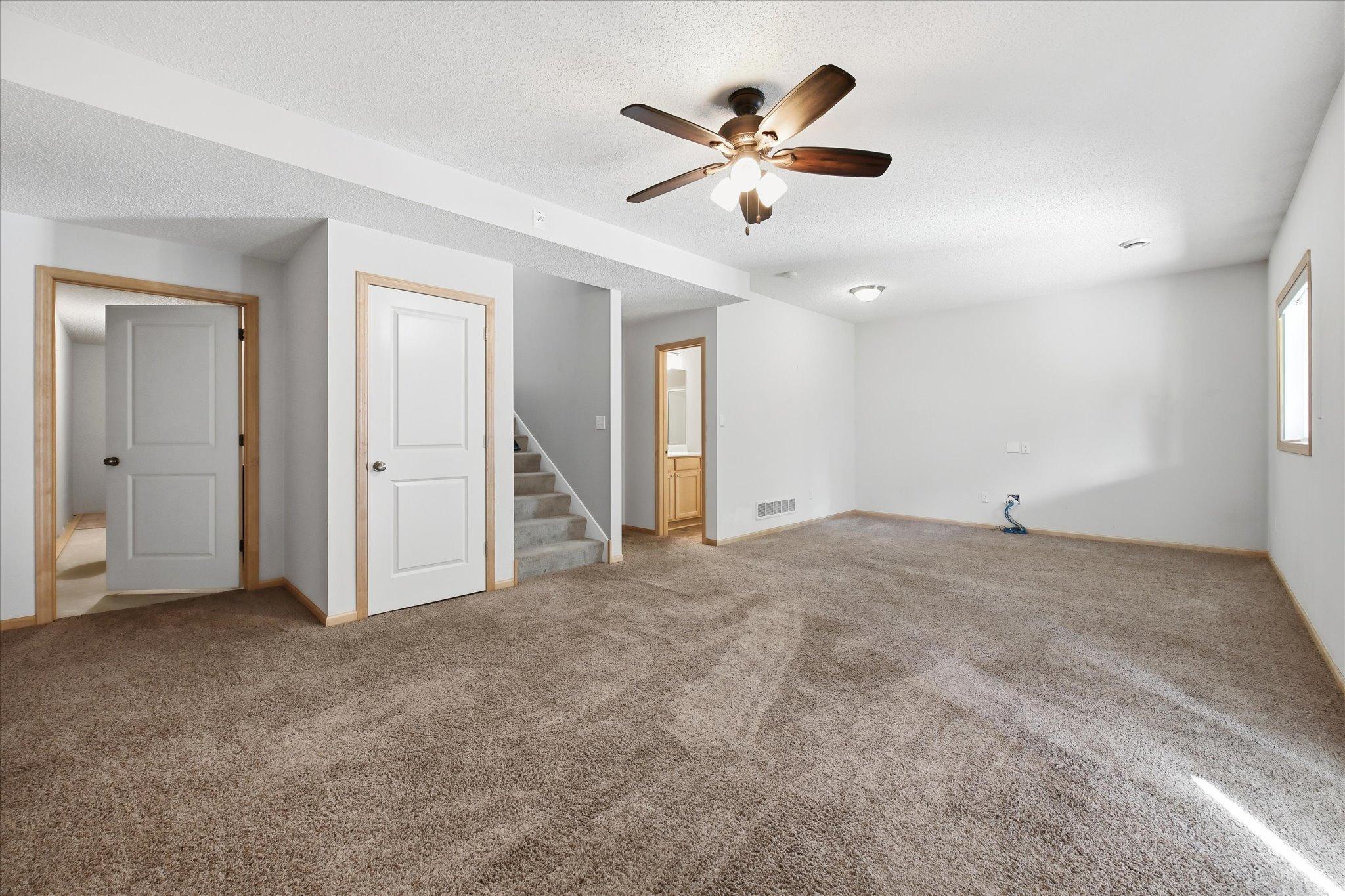 View of Residential at 15225 Stonewood Terrace, Burnsville MN 55306, Burnsville (33 of 38) - Mike Wilen | Minnesota Team Real Estate