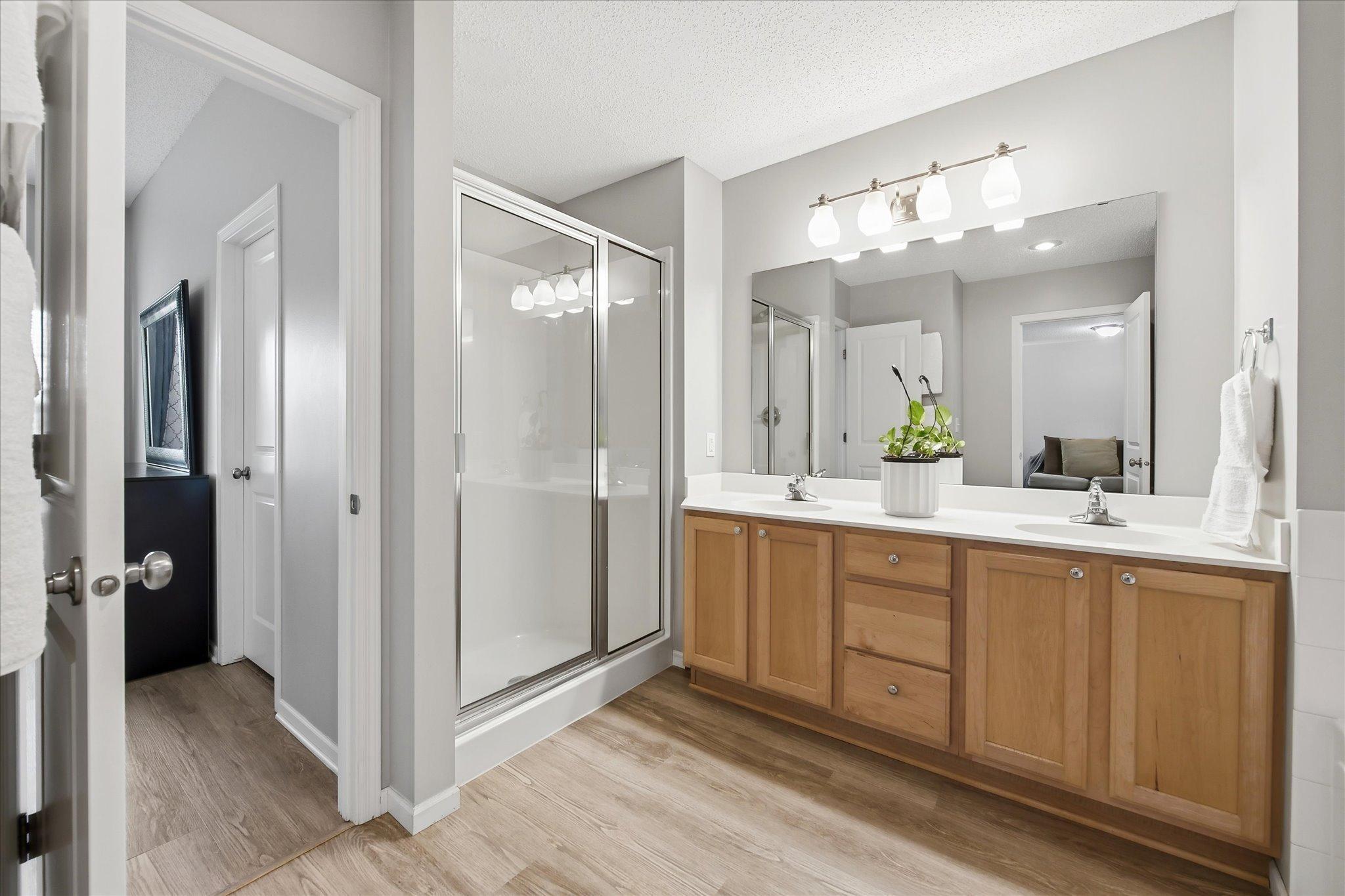 View of Residential at 15225 Stonewood Terrace, Burnsville MN 55306, Burnsville (31 of 38) - Mike Wilen | Minnesota Team Real Estate