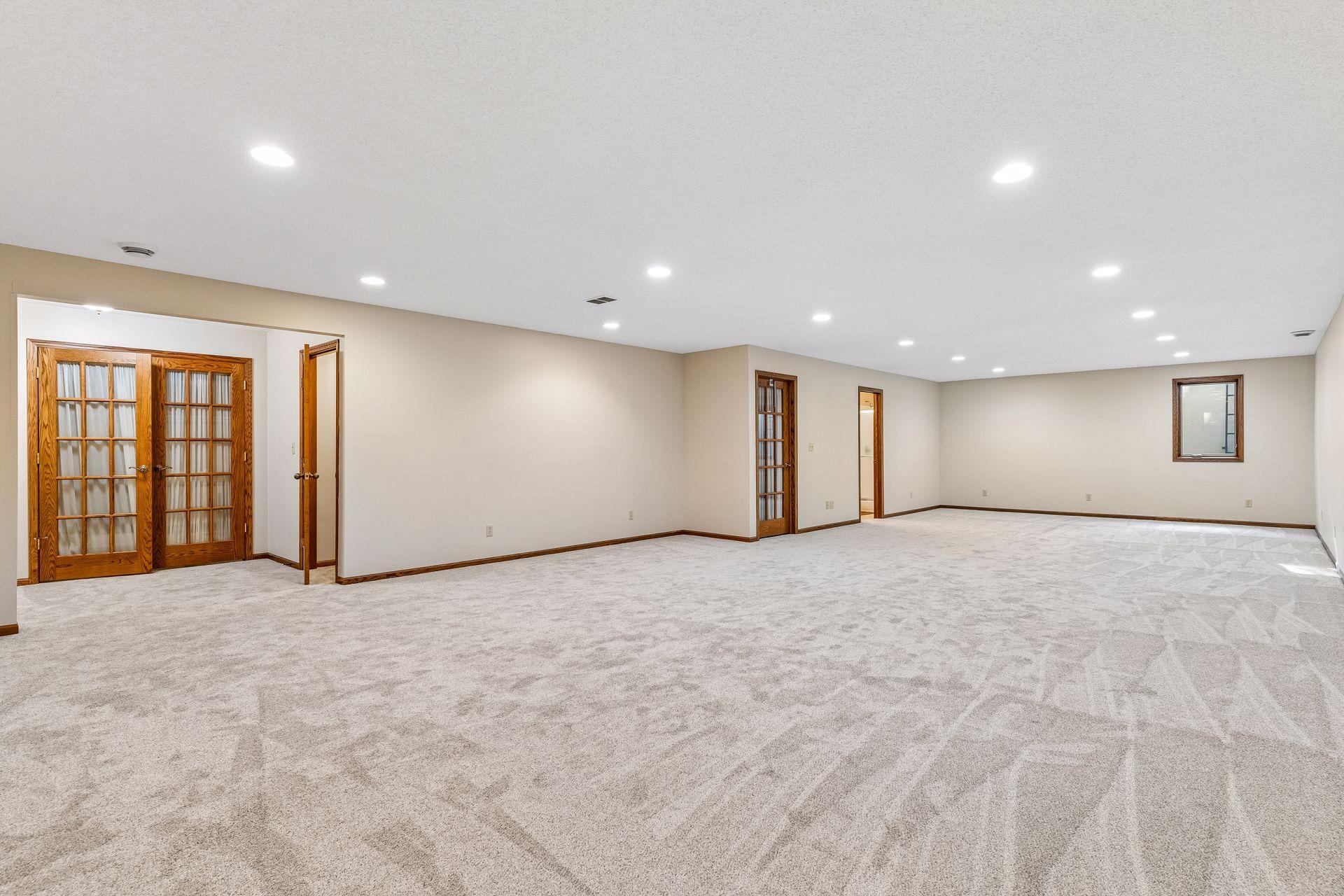 View of Residential at 9813 Wedgewood Circle, Woodbury MN 55125, Woodbury (51 of 63) - Mike Wilen | Minnesota Team Real Estate