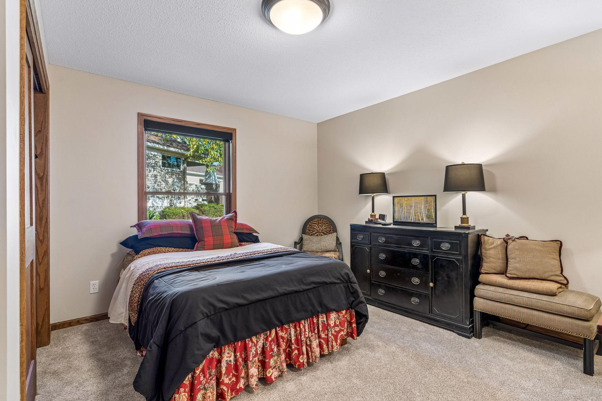 View of Residential at 9813 Wedgewood Circle, Woodbury MN 55125, Woodbury (43 of 63) - Mike Wilen | Minnesota Team Real Estate