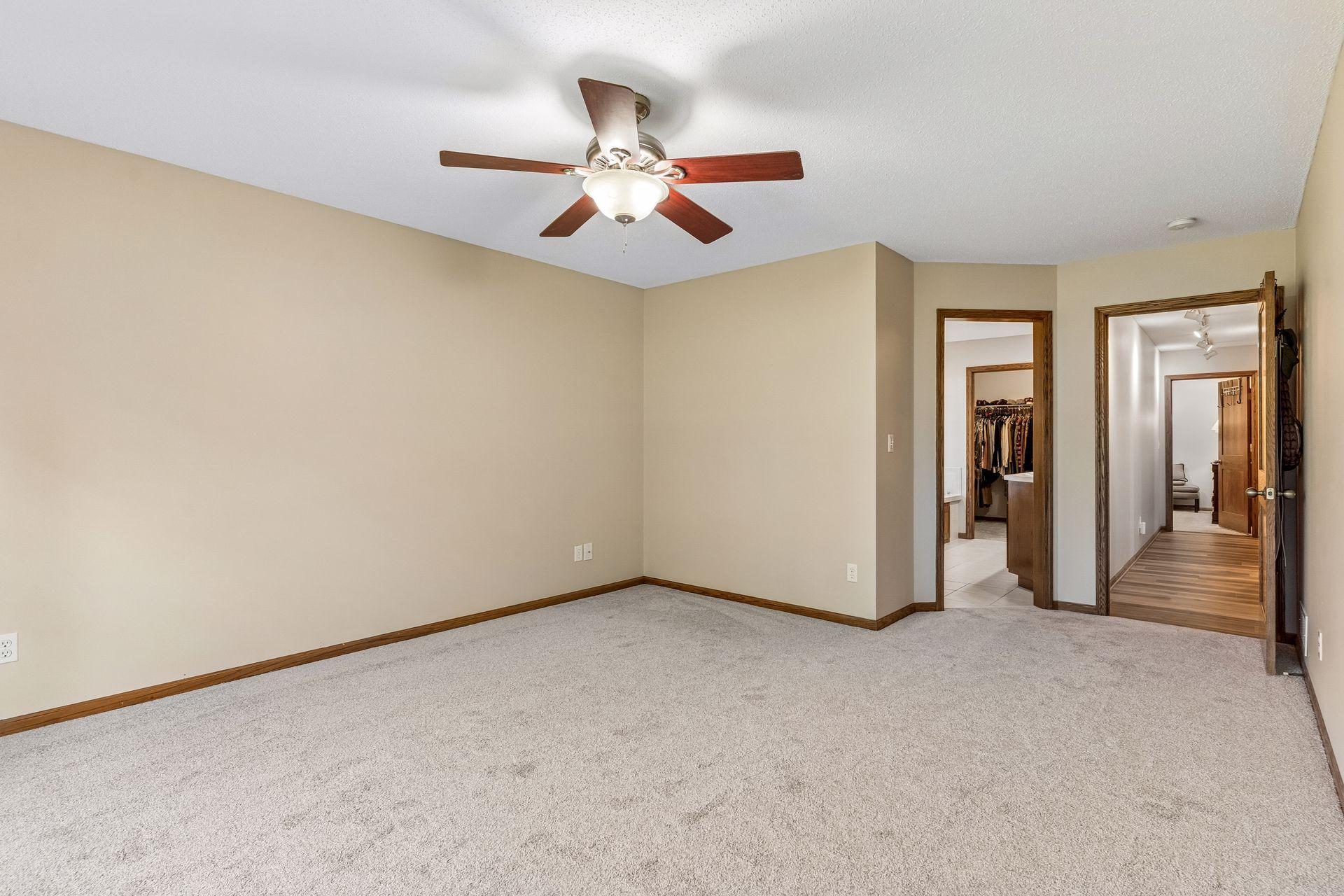 View of Residential at 9813 Wedgewood Circle, Woodbury MN 55125, Woodbury (38 of 63) - Mike Wilen | Minnesota Team Real Estate