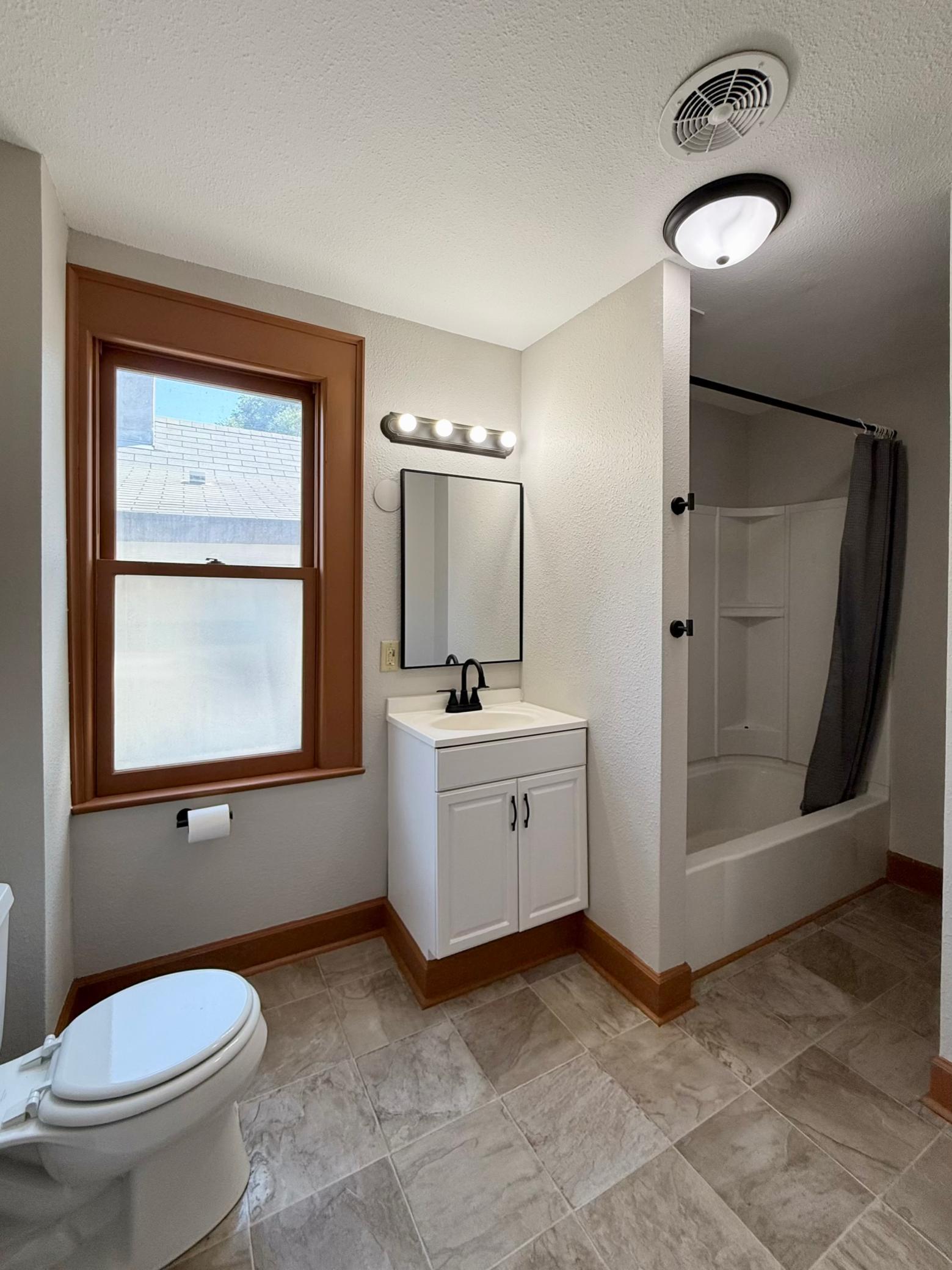 View of Residential at 324 Topping Street, Saint Paul MN 55117, Saint Paul (12 of 25) - Mike Wilen | Minnesota Team Real Estate